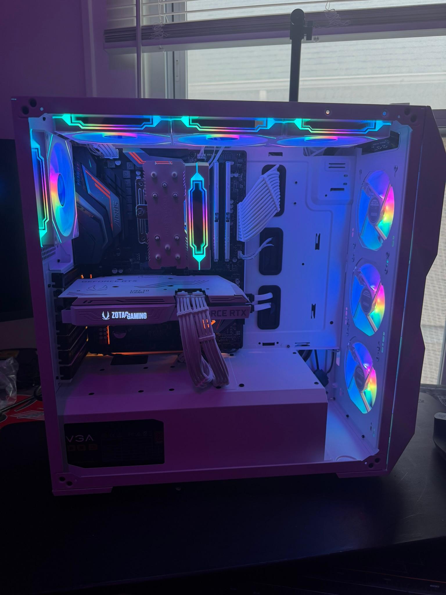 🖥️ Custom White RGB Gaming PC| 7 5800X |  RTX 3060 Ti  | 32GB RAM  |  Ultra-Cooled | 🖥️
