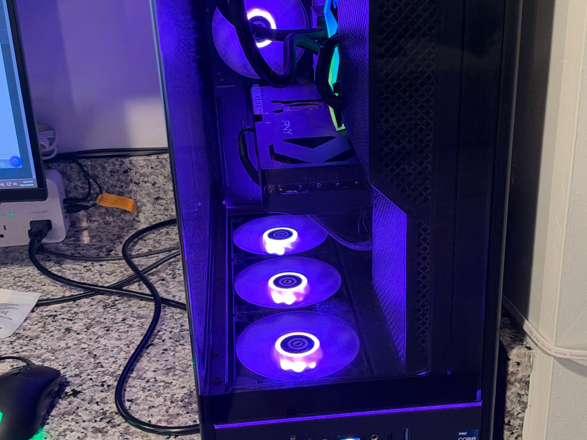 GeForce RTX 5070 Custom Gaming PC - Core i7-14700F, 32GB RAM