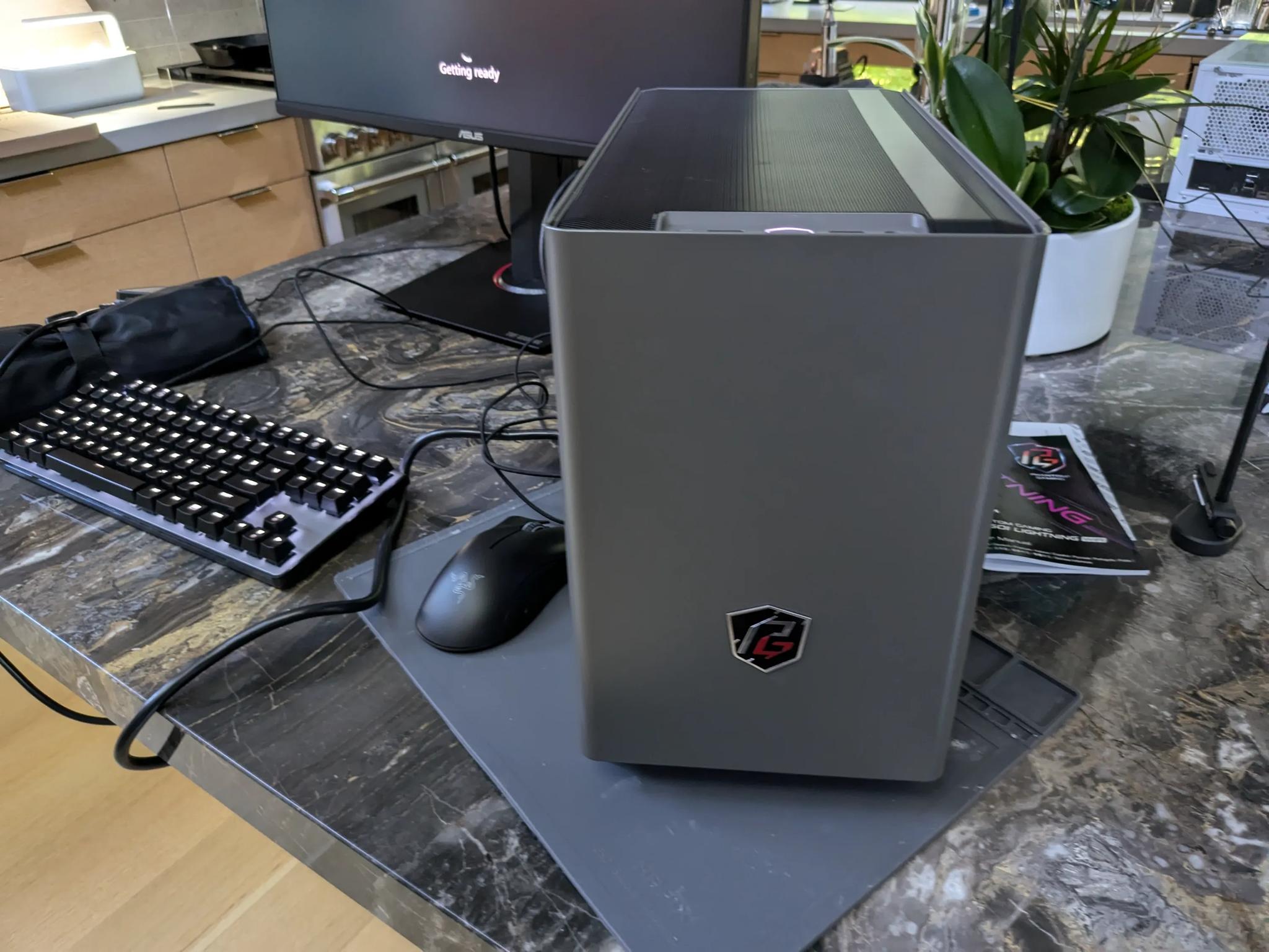 Liquid Cooled NR200 Gaming PC - AMD Ryzen 7 7800X3D, RTX 4070 Ti Super, 32 GB DDR5 RAM, 2 TB SSD