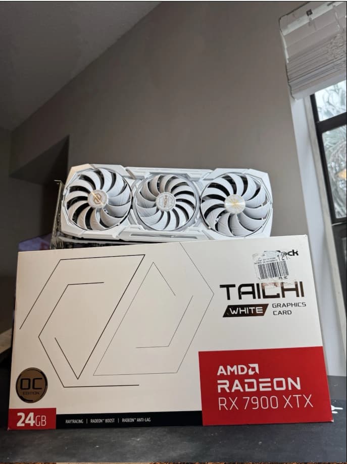 ASRock Radeon RX 7900 XTX Taichi White 24GB