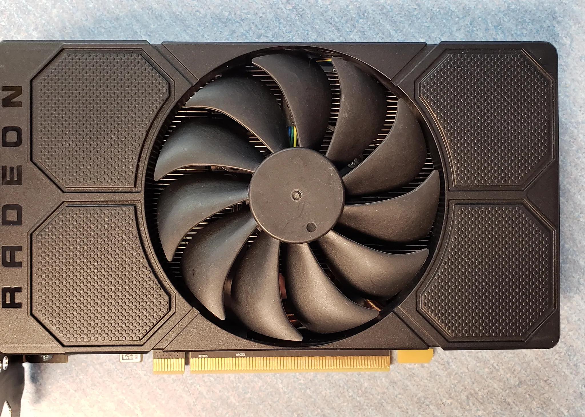 AMD RX 5500 graphics card with 4gb gddr6 memory.