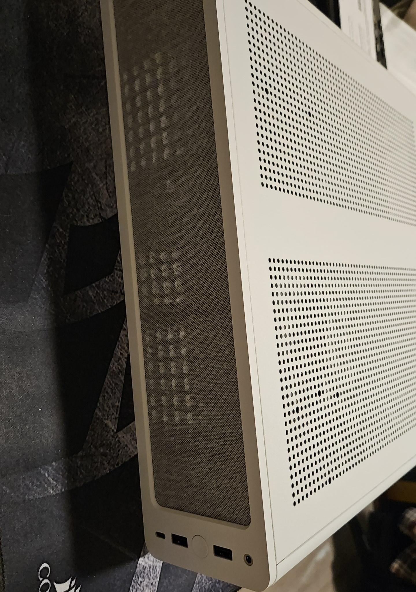 Fractal Design Ridge sff PC case Itx