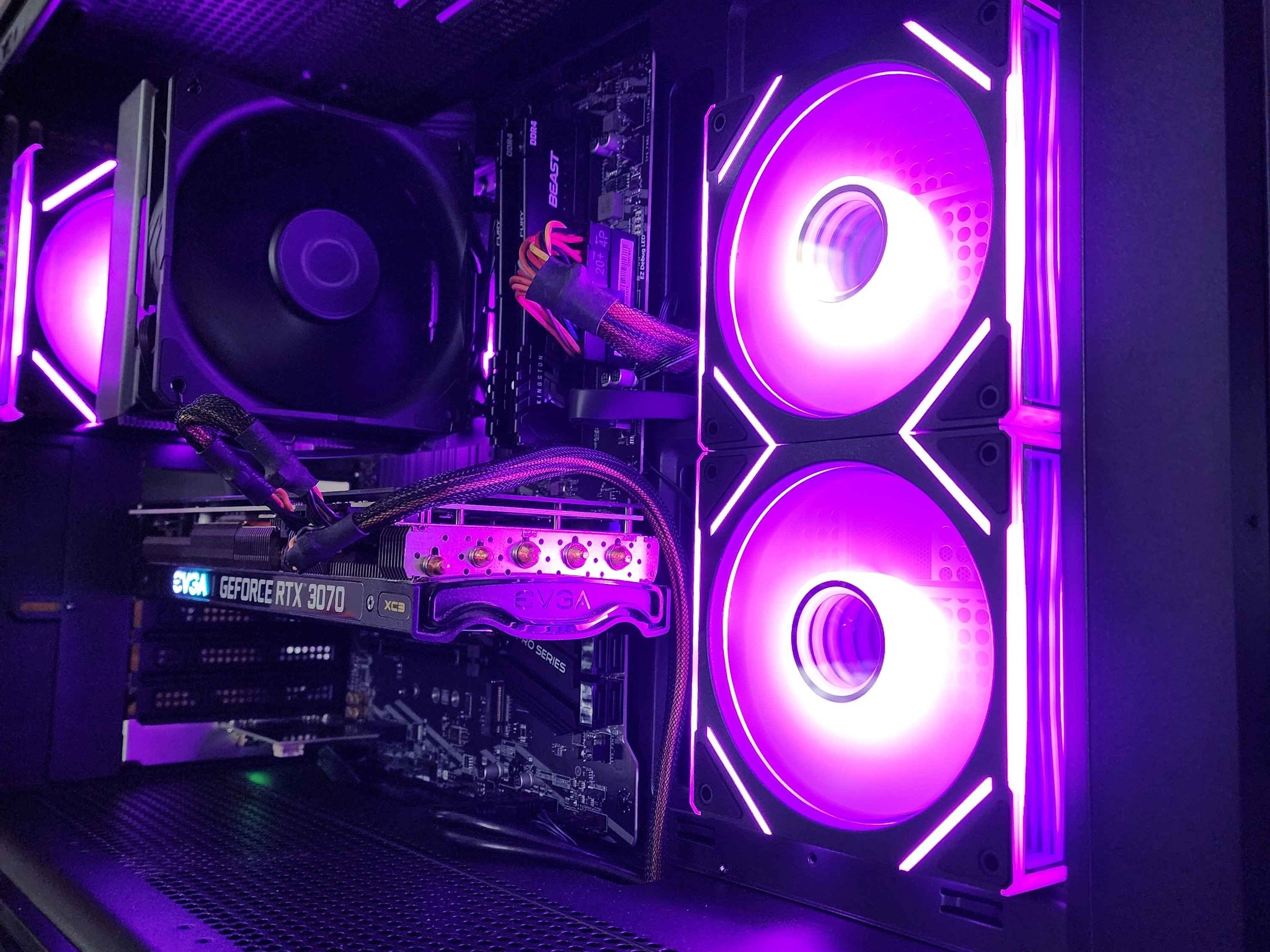 RTX 3070 + Ryzen 7 3700X Gaming PC