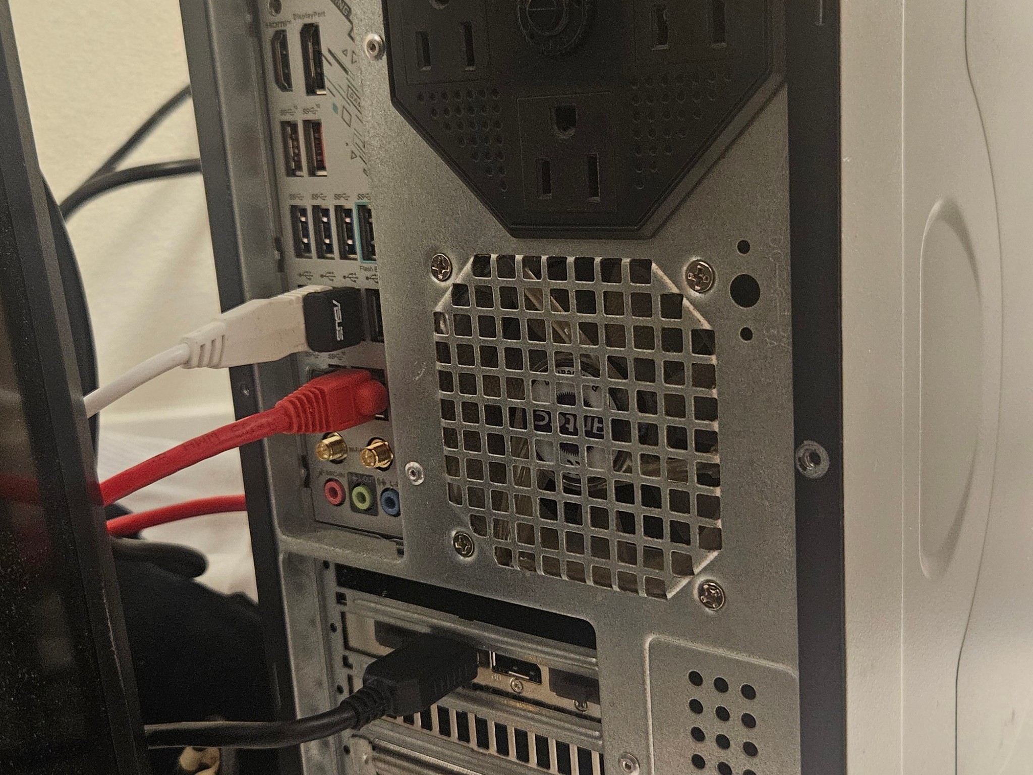 Soyori - The Sleeping Dragon PC Build