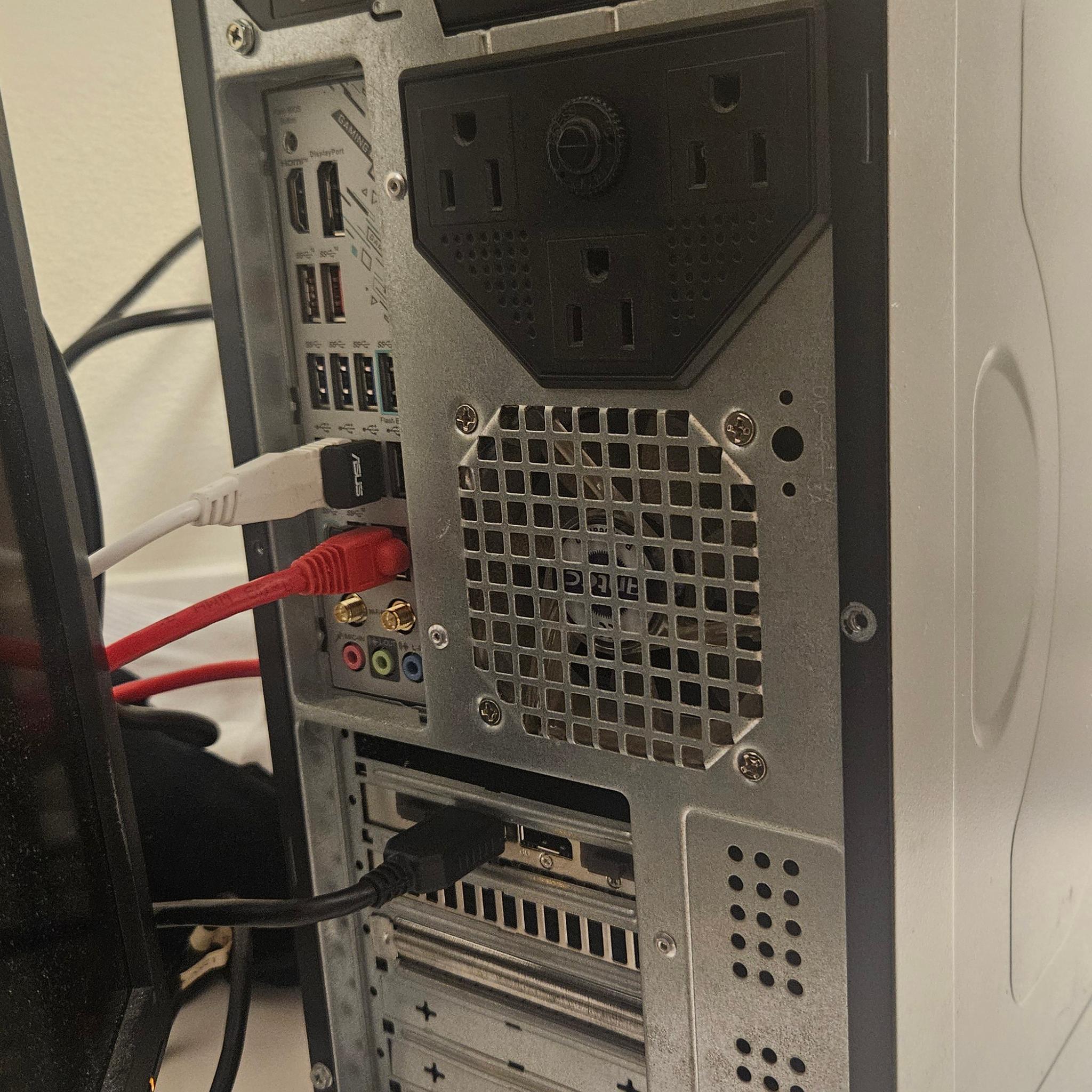 Soyori - The Sleeping Dragon PC Build