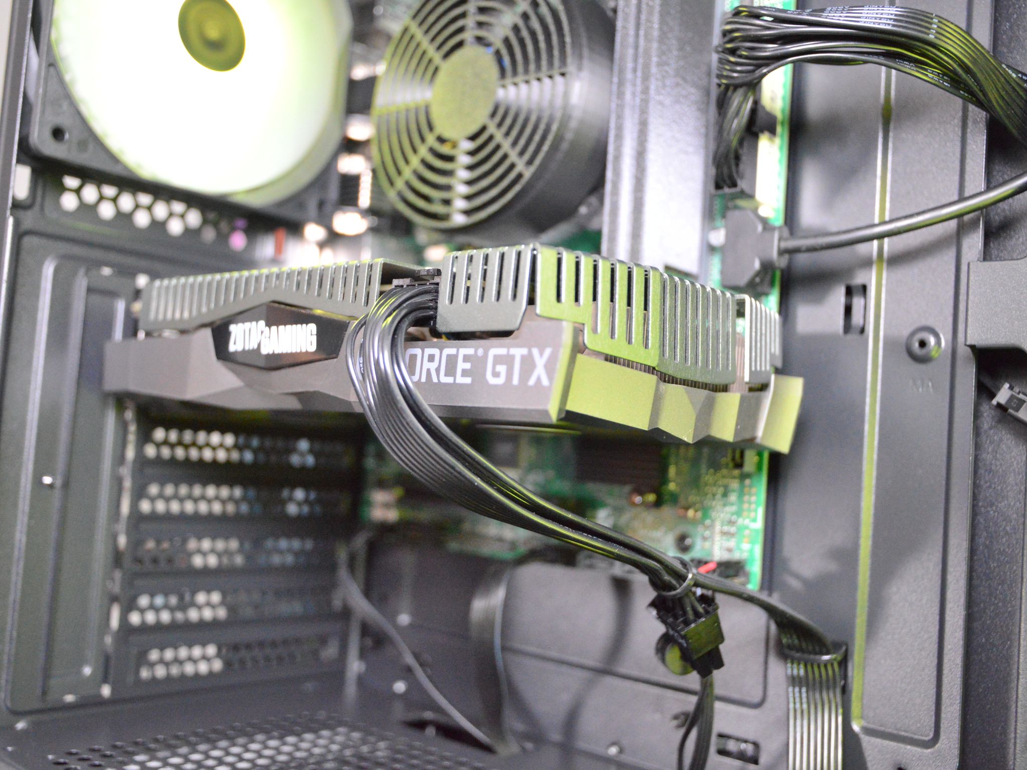 ☢️☢️ | GTX 1660 Ti 6GB | INTEL i5-8400 | 16GB DDR4 RAM | 512GB SATA SSD | Acid Rain 3.0 |