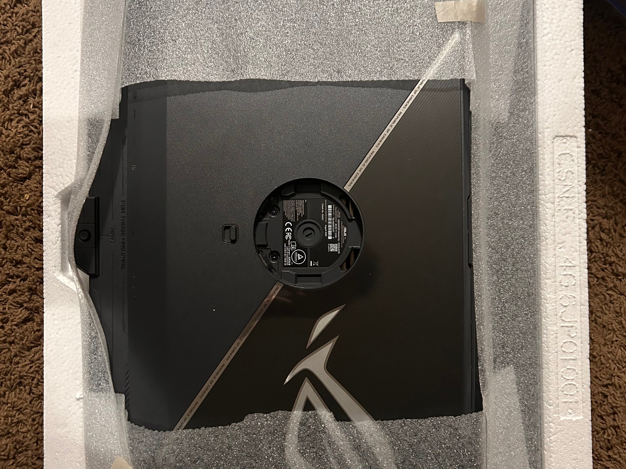 ASUS ROG Strix QD-OLED 32" 4K (3840 x 2160) 165Hz Gaming Monitor (XG32UCDS)