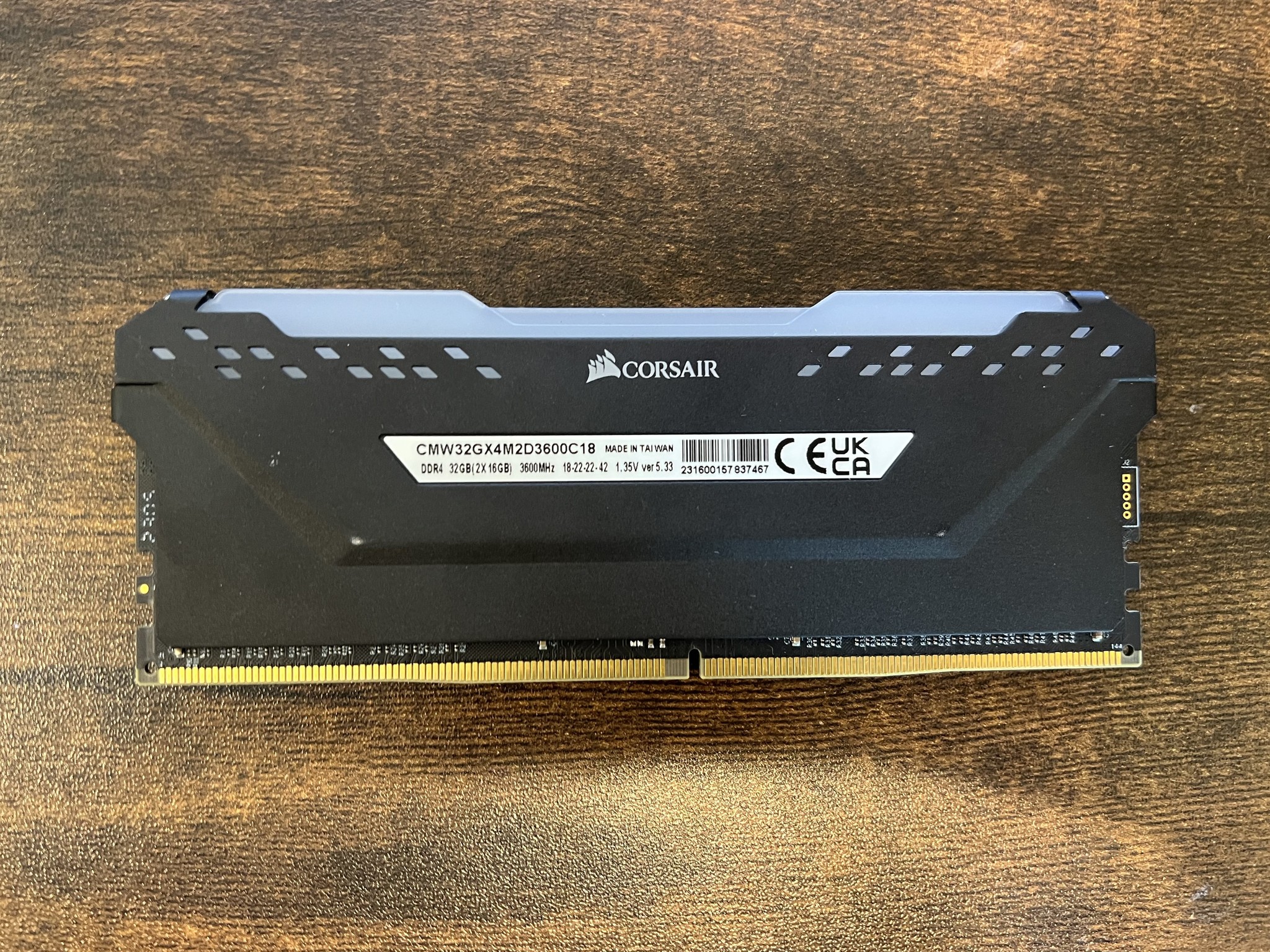 16GB Corsair Vengeance RGB PRO (1 x 16GB) DDR4 RAM 3600MHz CL16 Memory Kit — Black