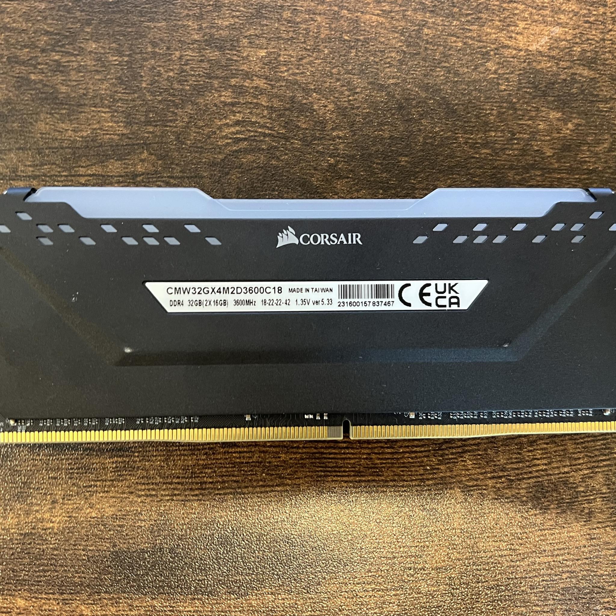 16GB Corsair Vengeance RGB PRO (1 x 16GB) DDR4 RAM 3600MHz CL16 Memory Kit — Black