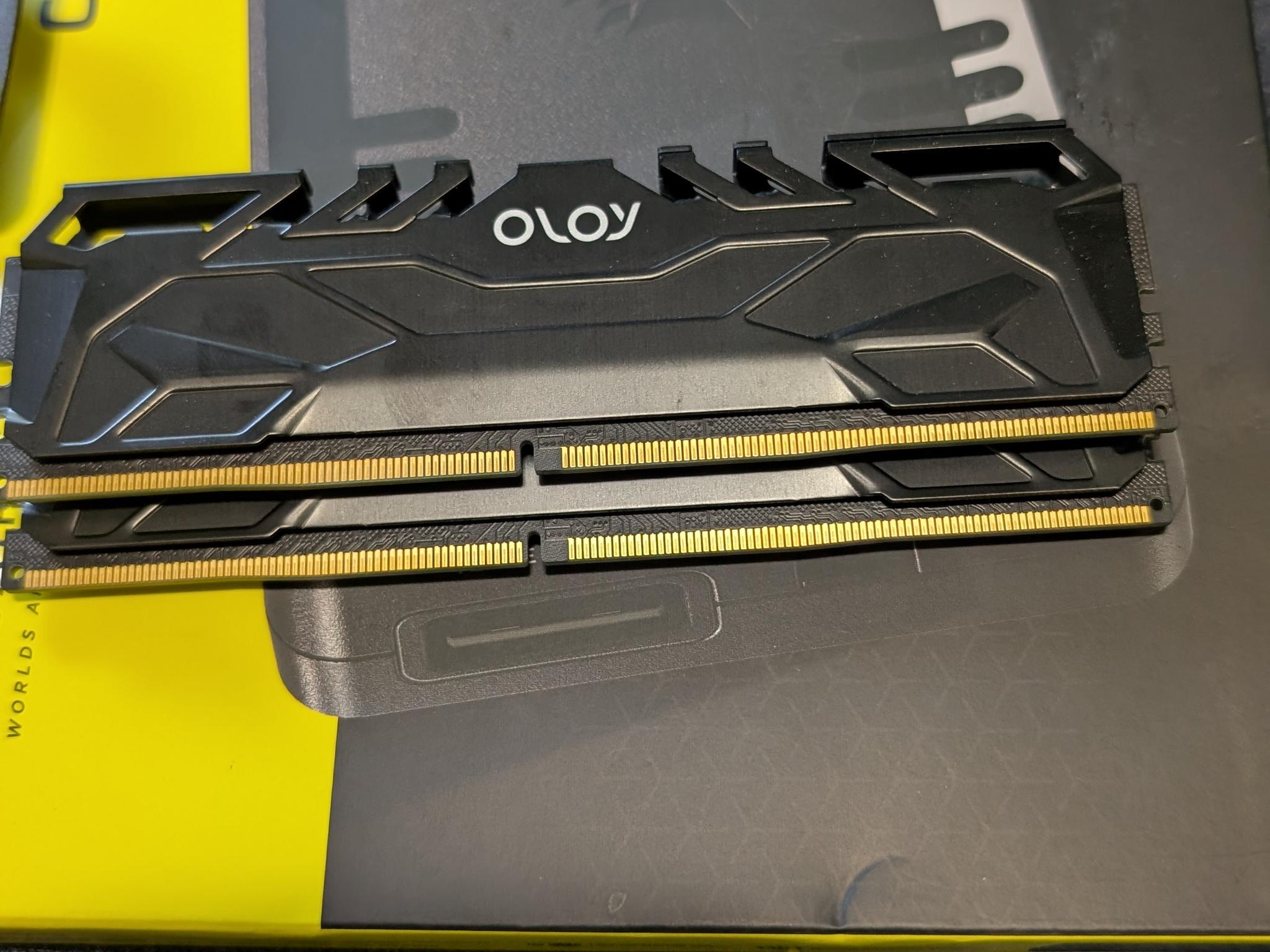 Oloy 16gb ddr4 ram (2x8)