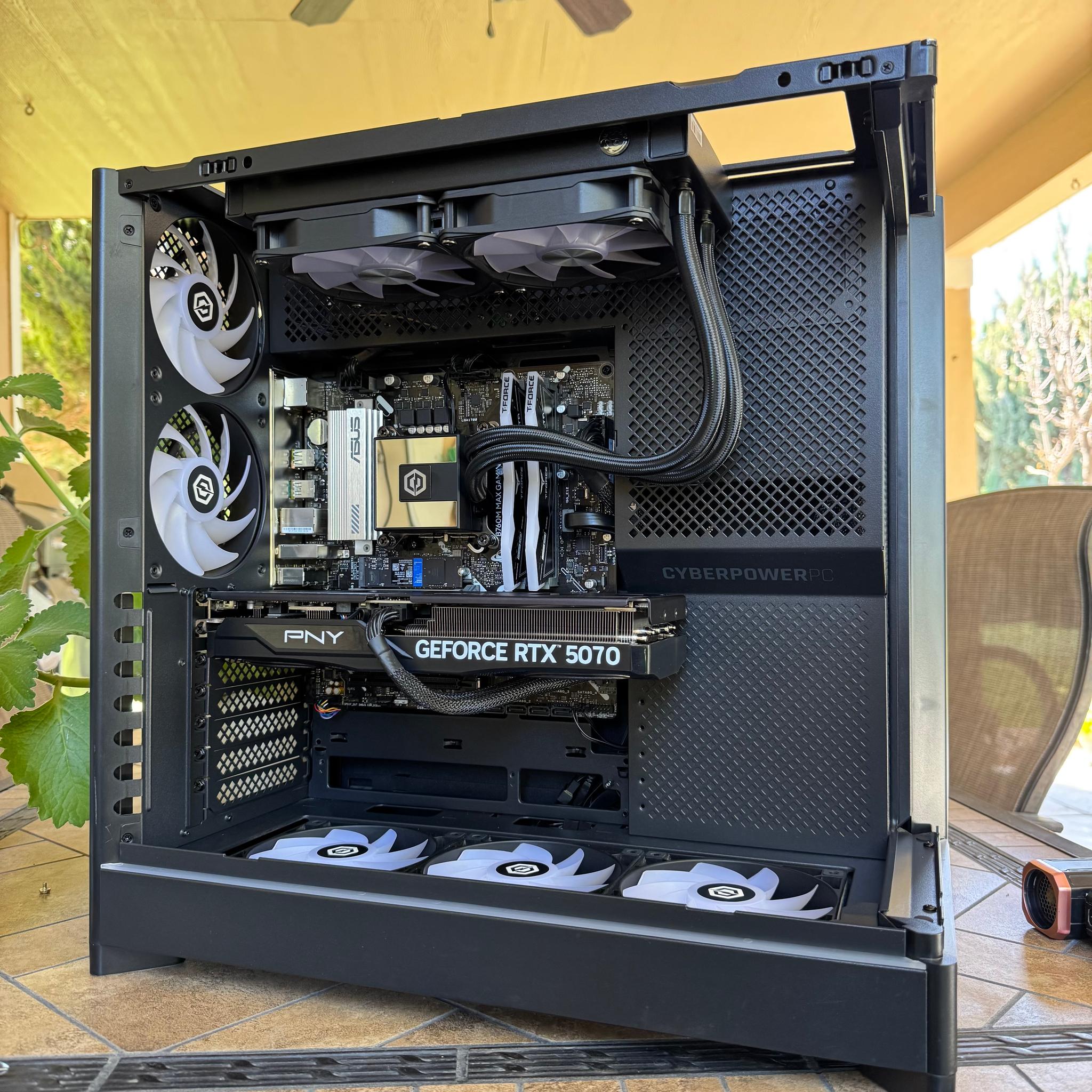 RTX 5070 / i7-14700F / 32GB DDR5 Ram / 1TB Ssd / Gaming pc / creator pc / streaming pc
