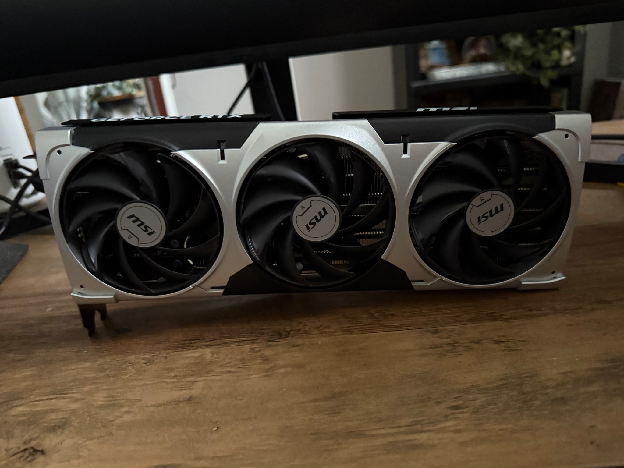 MSI RTX5080 Ventus OC Plus
