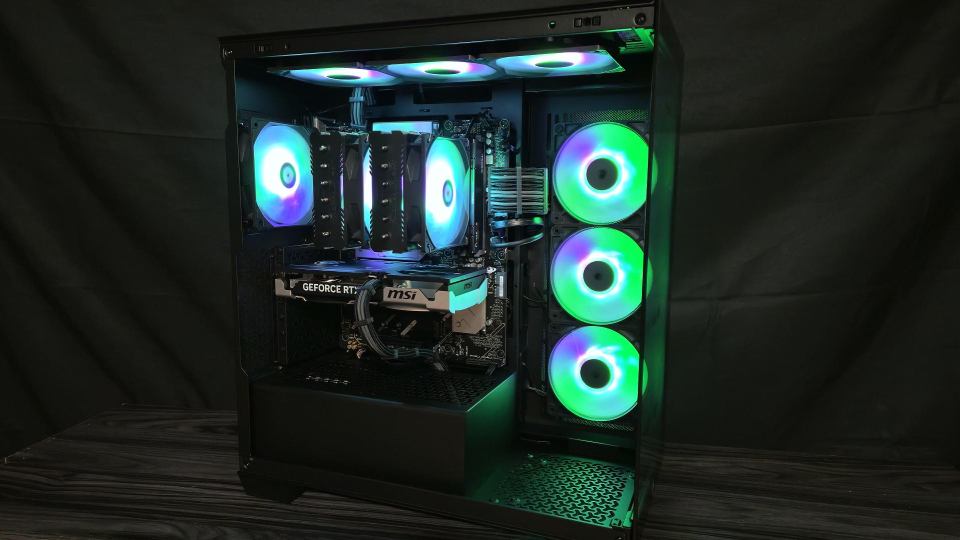 Ryzen 5 9600X - RTX 5060 Ti 8GB - 32GB DDR5 6000 - 1TB Gen4 NVMe - Corsair 3500X - Custom