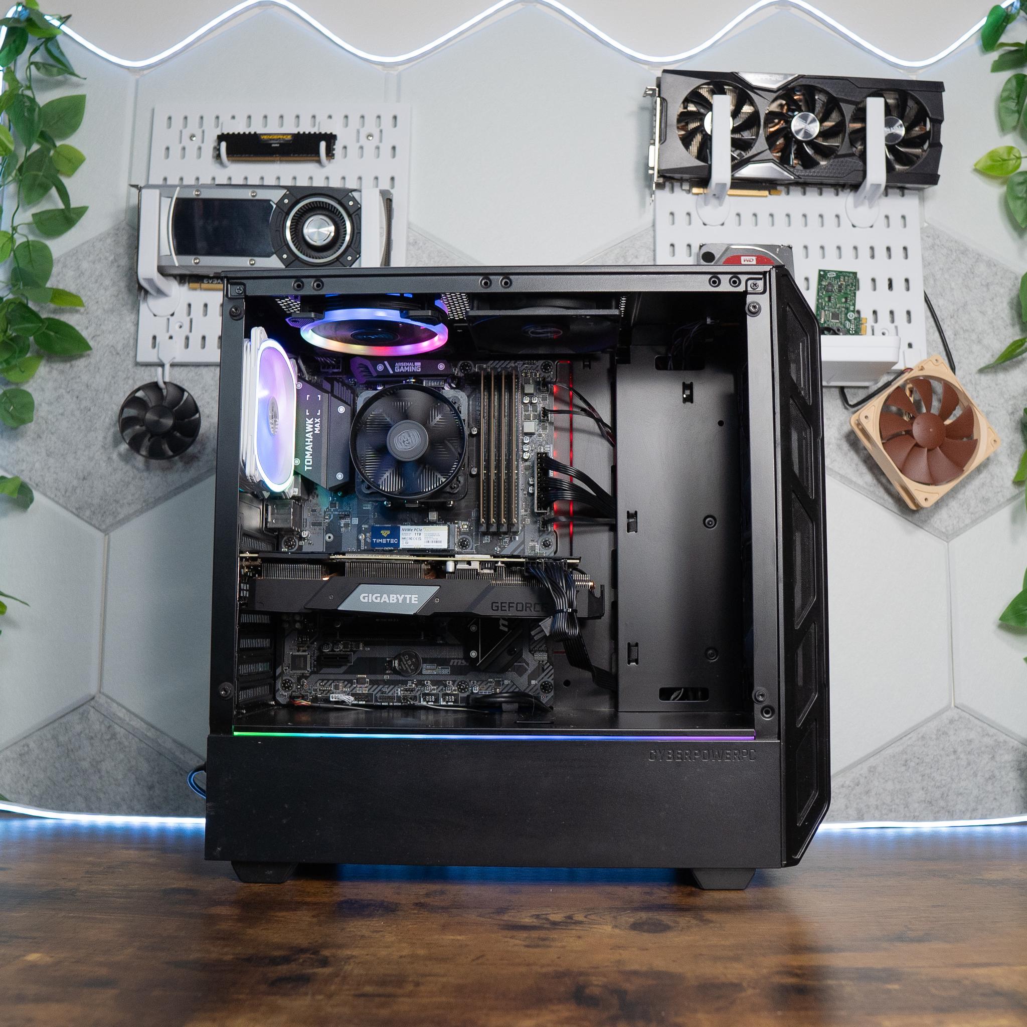 🍬🛸 | Gigabyte RTX 2080 SUPER 8GB | RYZEN 7 2700X | 32GB DDR4 RAM | 2.5TB | CyberPowerPC