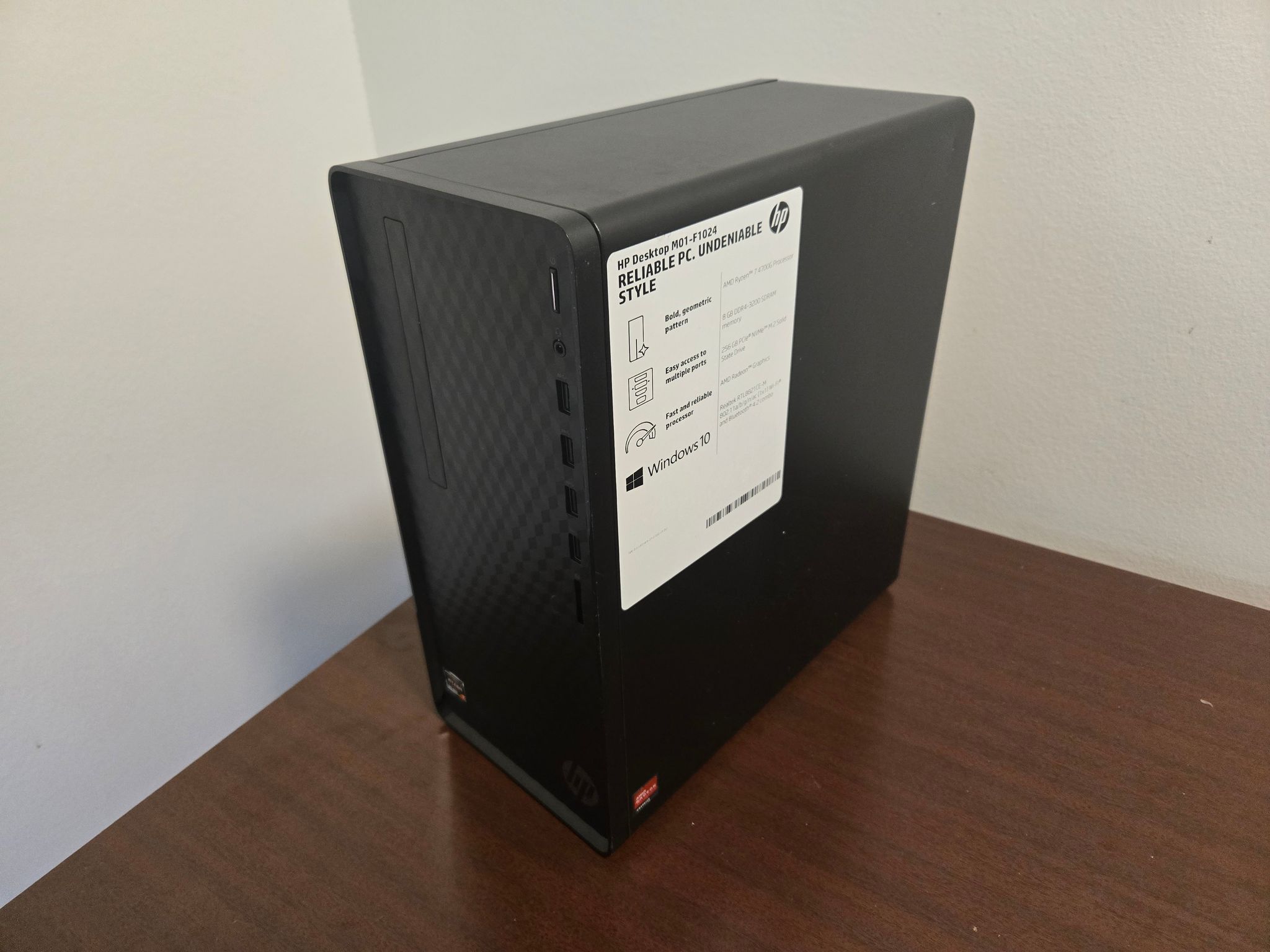 Radeon RX 7600 Custom Gaming PC - Ryzen 7 4700G