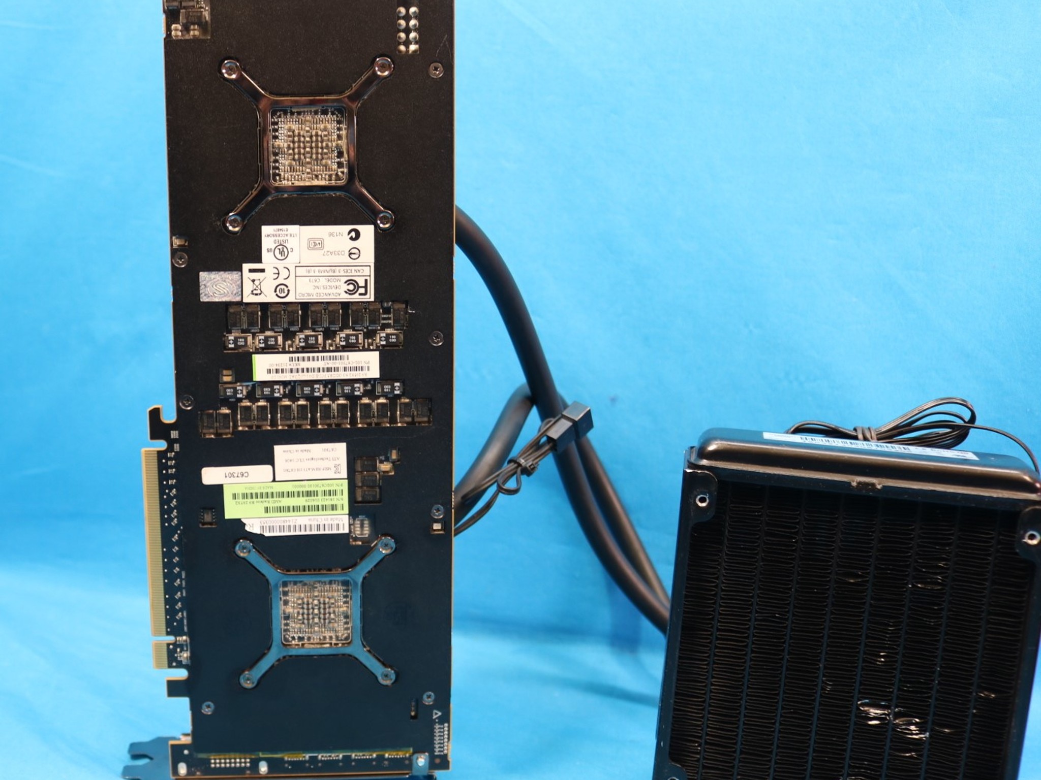 Sapphire AMD Radeon R9 295X2 8GB GDDR5 PCIe 3.0 x16 Desktop GPU - 4084642757