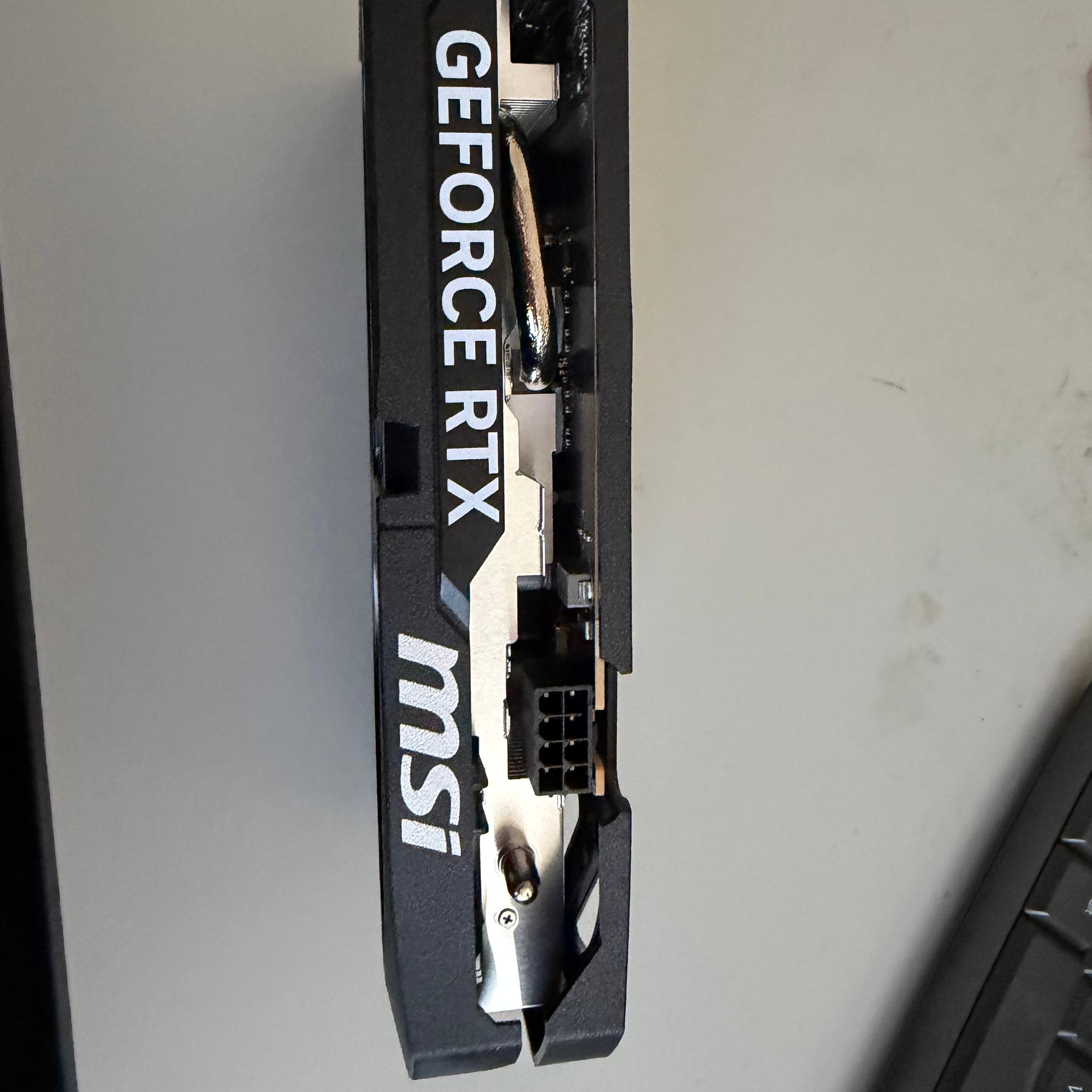 MSI RTX 5050 SHADOW 2X OC