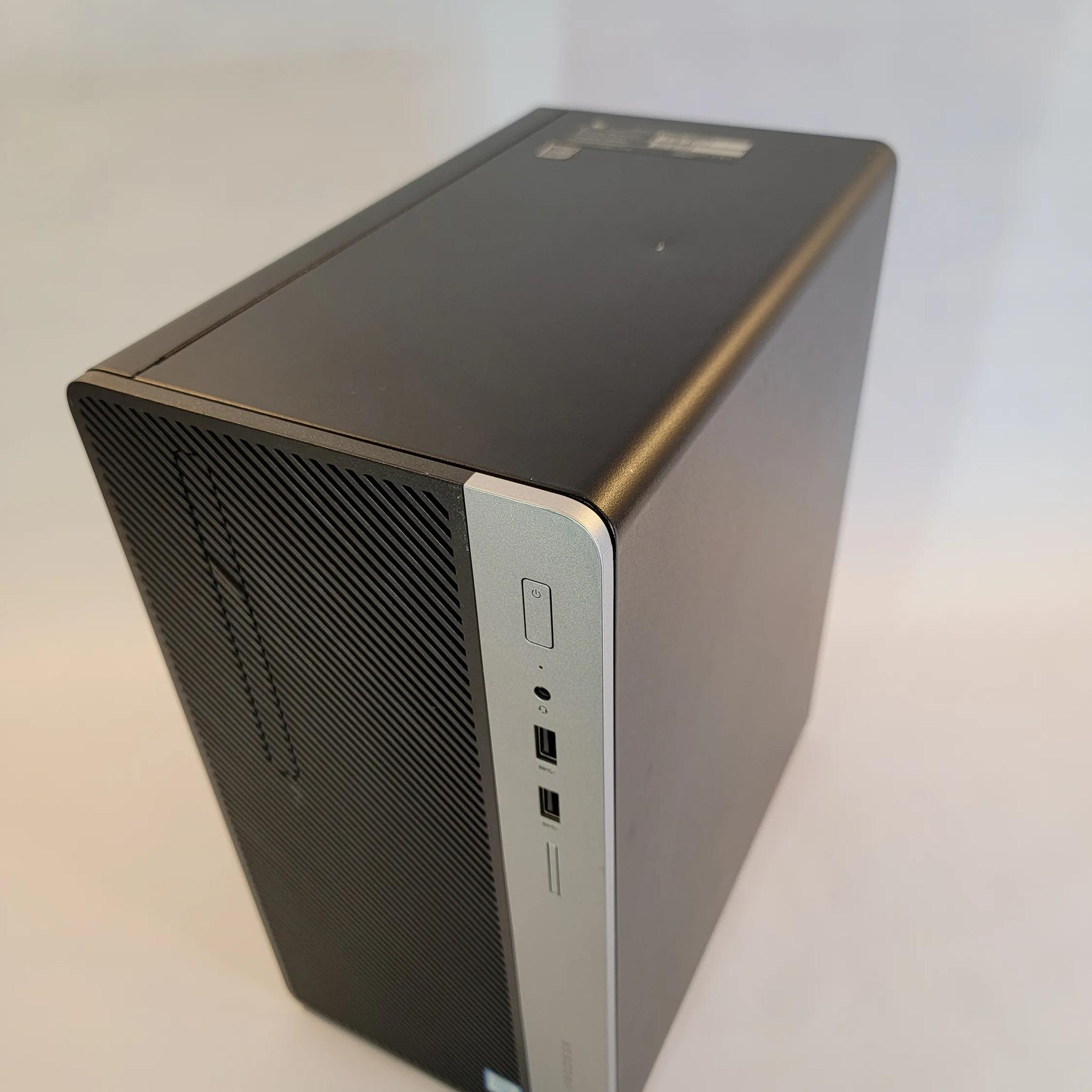 i7 6700/rx 6600m 2TB m.2 SSD. Gaming Workstation (Ultimate price to performance PC)