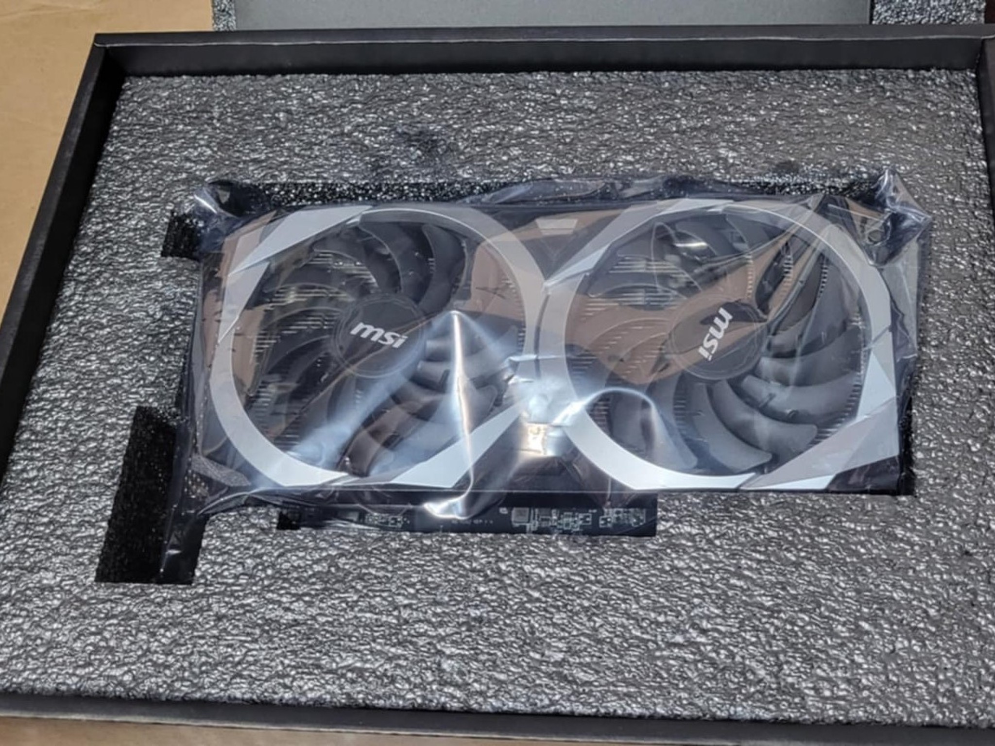 MSI MECH 2X 6600 8GB GPU