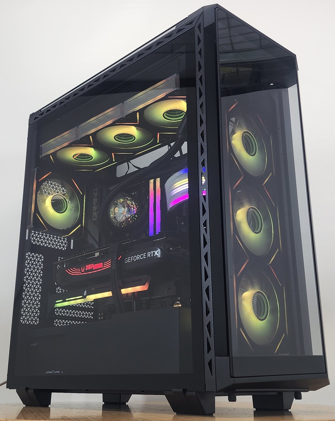 Gaming PC Ryzen 7 7800X3D 32GB RAM 2TB SSD RTX 4080 SUPER 16GB