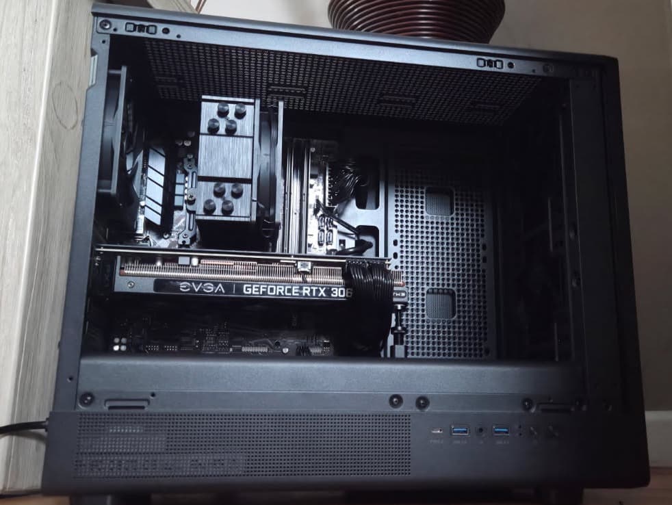 UDGX Creative Power – Intel i7 + RTX 3060 Ti FTW3  Silent Compact Build