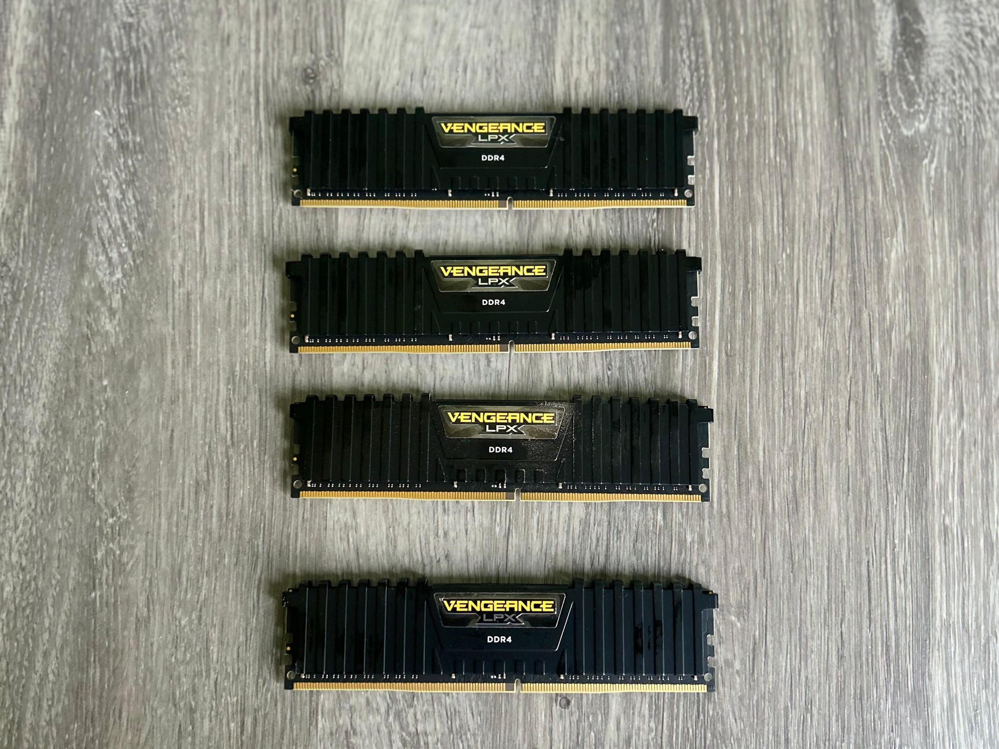 Corsair vengeance LPX 64gb (4x16) DDR4 ram