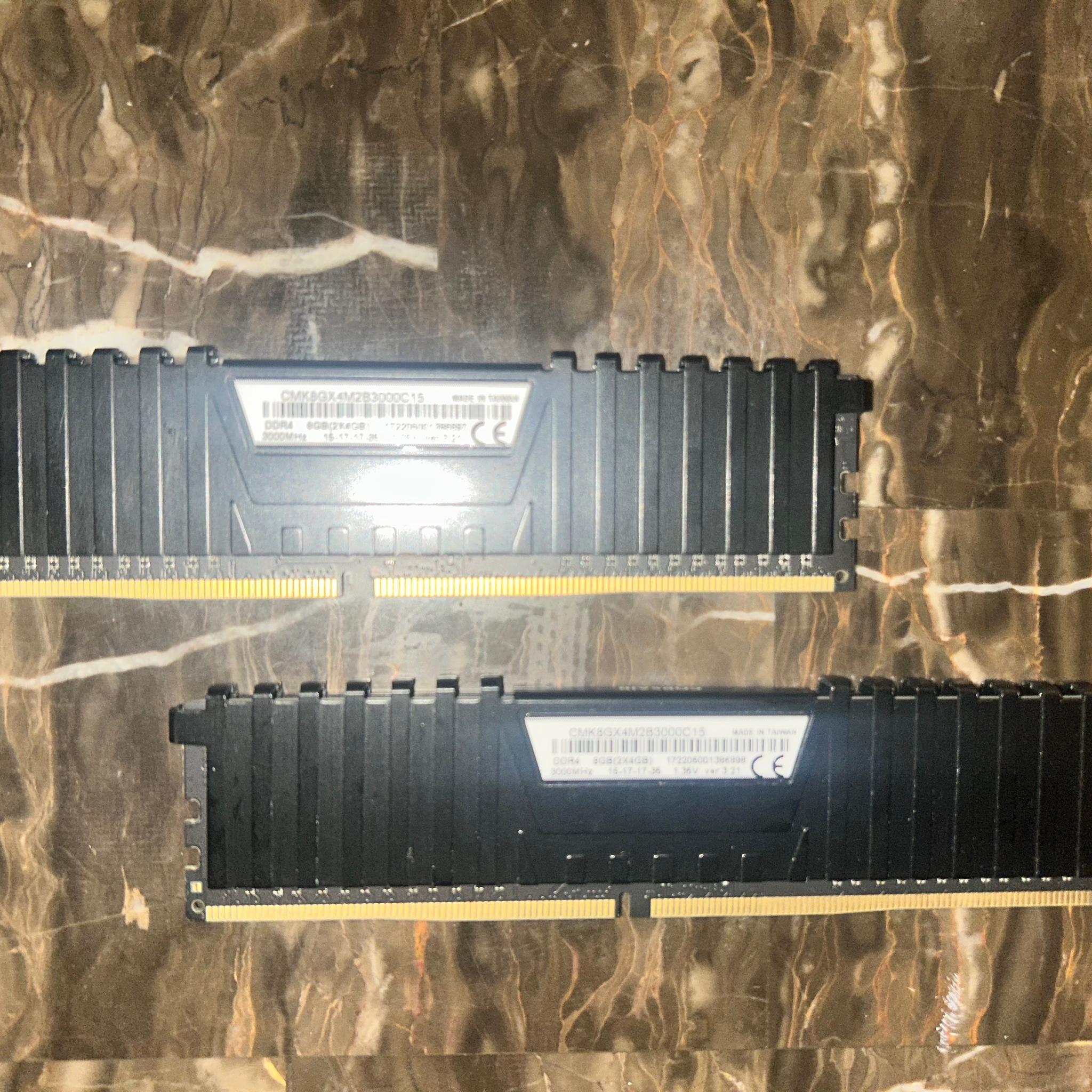 Corsair Vengeance LPX 16GB DDR4-2400 (2x8GB)