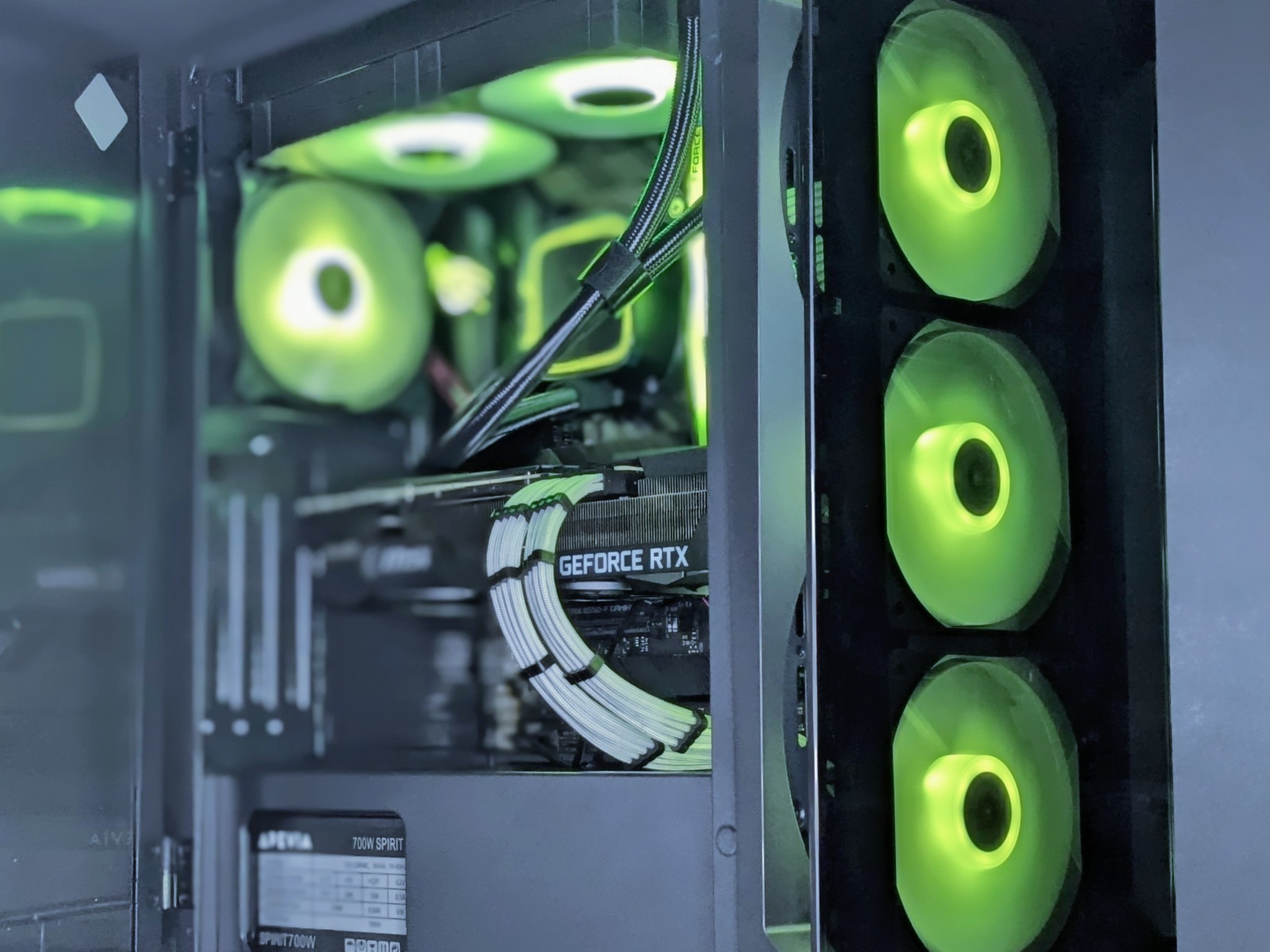 Liquid Cooled🧊💧| RTX3070TI | Ryzen 5@4.2GHz | 1TB NVMe M.2 SSD | Windows 11 Pro(Activated)