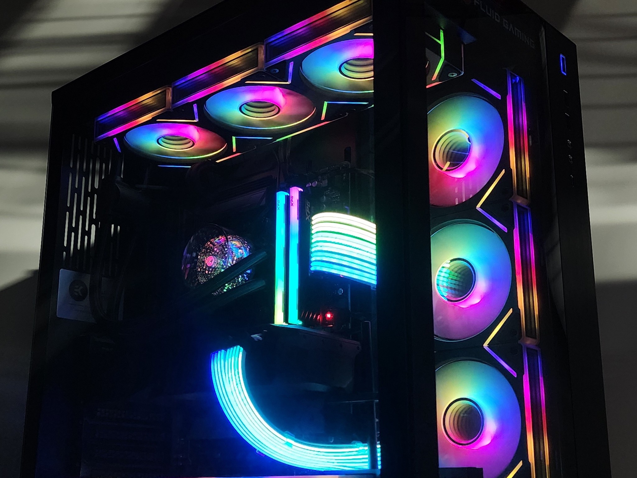 Gaming PC Ryzen 7 9700X 32GB RAM 1TB SSD RX 7900 XT 20GB Windows 11 Computer