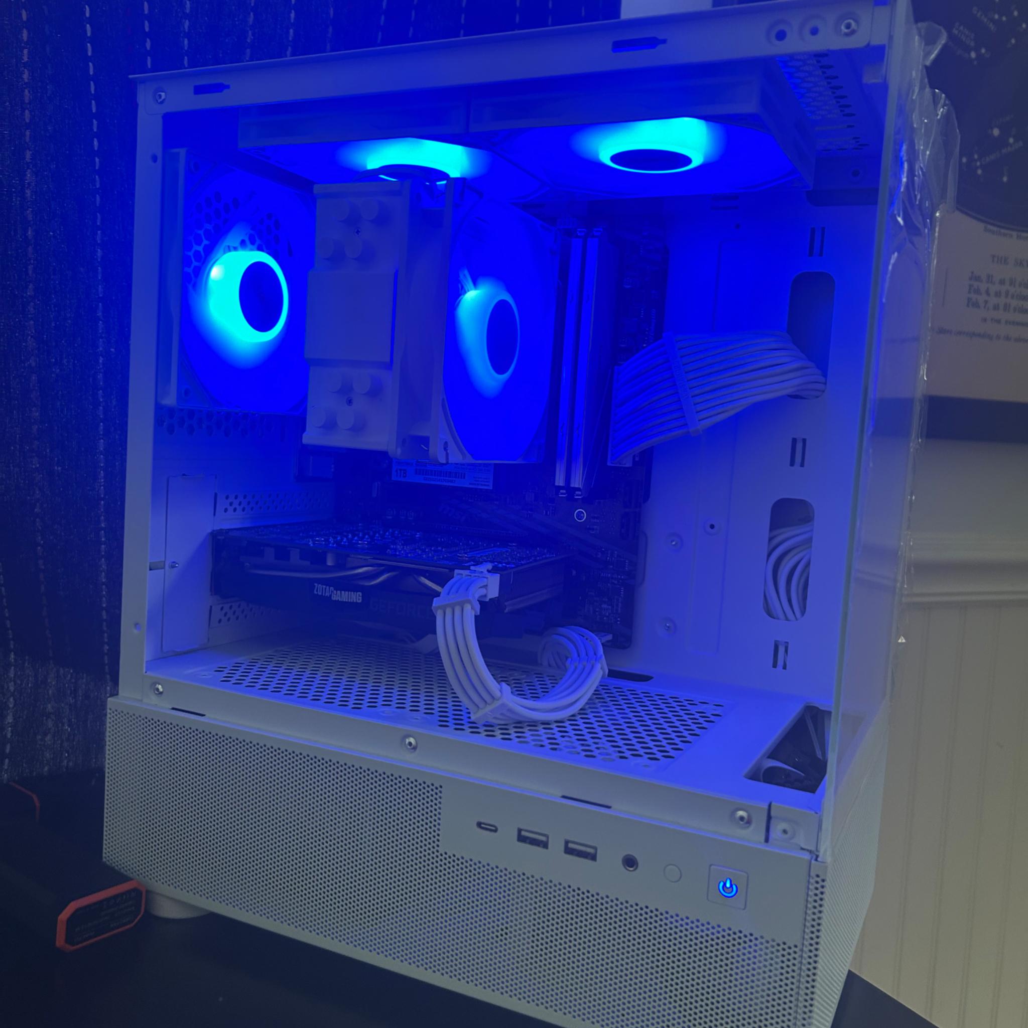 Entry level 1080p gaming PC / Gtx 1660 Super / Ryzen 5 2600x / 16gb DDR4 Ram / 1tb nvme ssd Storage