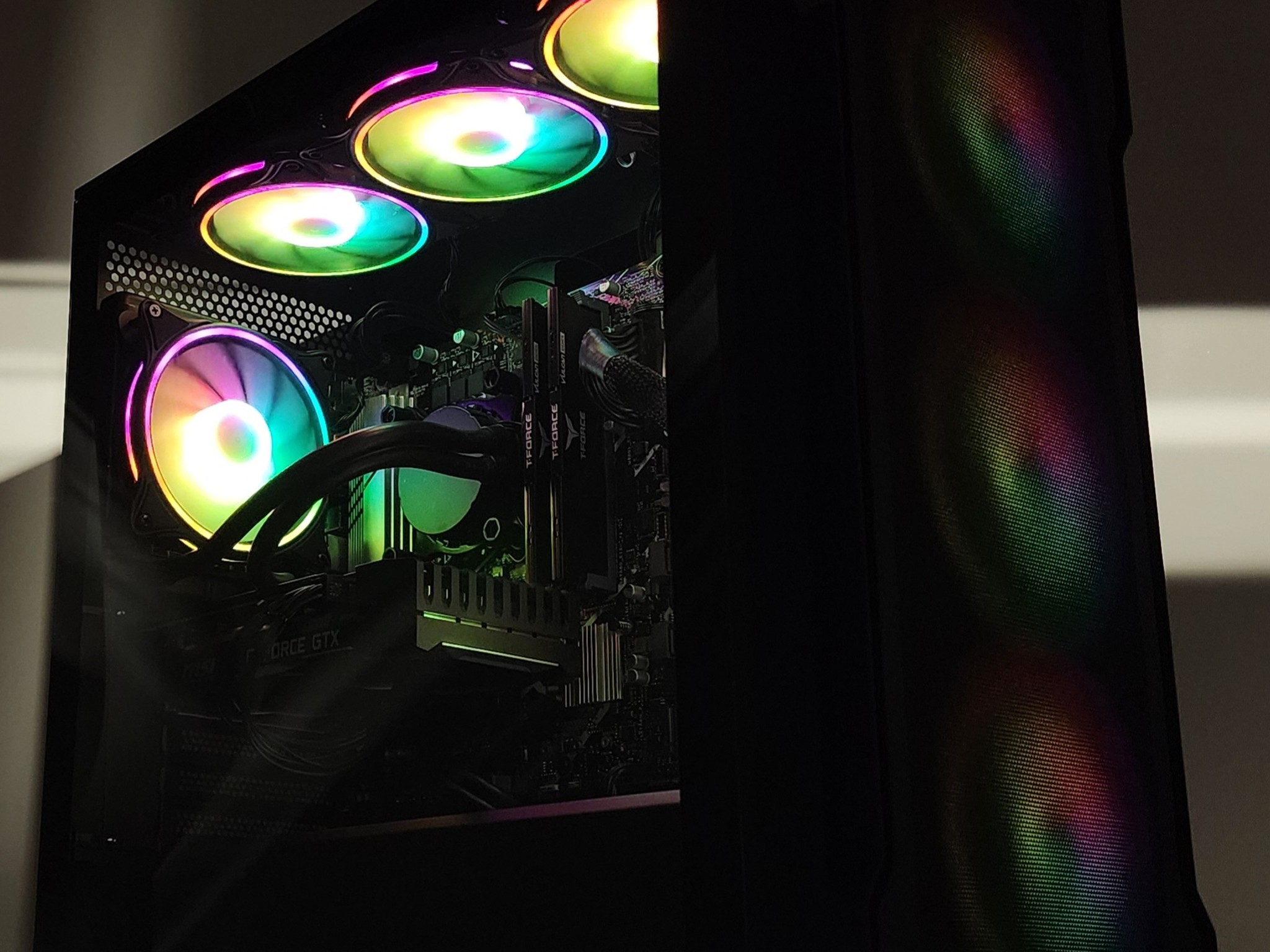 Gaming PC i5-14400F 16GB RAM 1TB SSD GTX 1660 Ti 6GB Windows 11 Computer