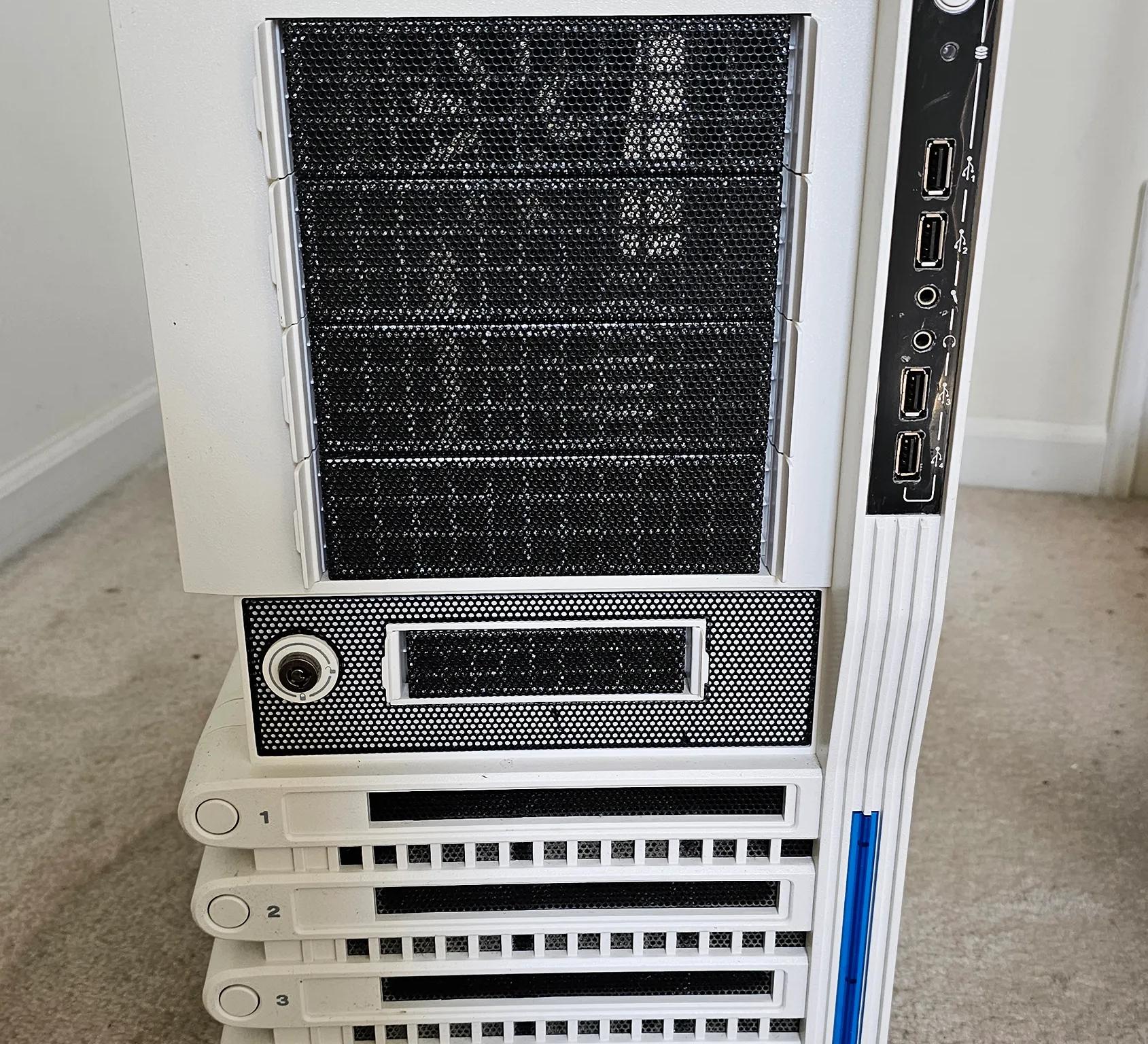 Thermaltake Level 10 GT Snow Edition