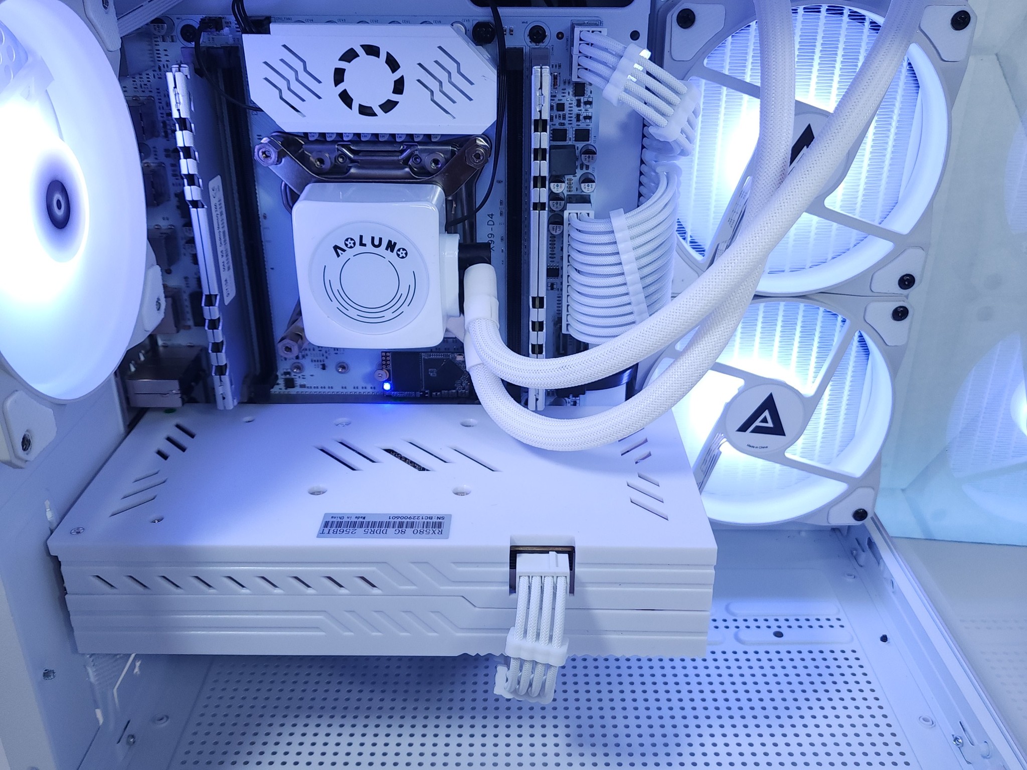 🤍🤍RX 580 8GB | Xeon E5 2670 V3 | 16GB 2133MHz | 1.25TB SSD