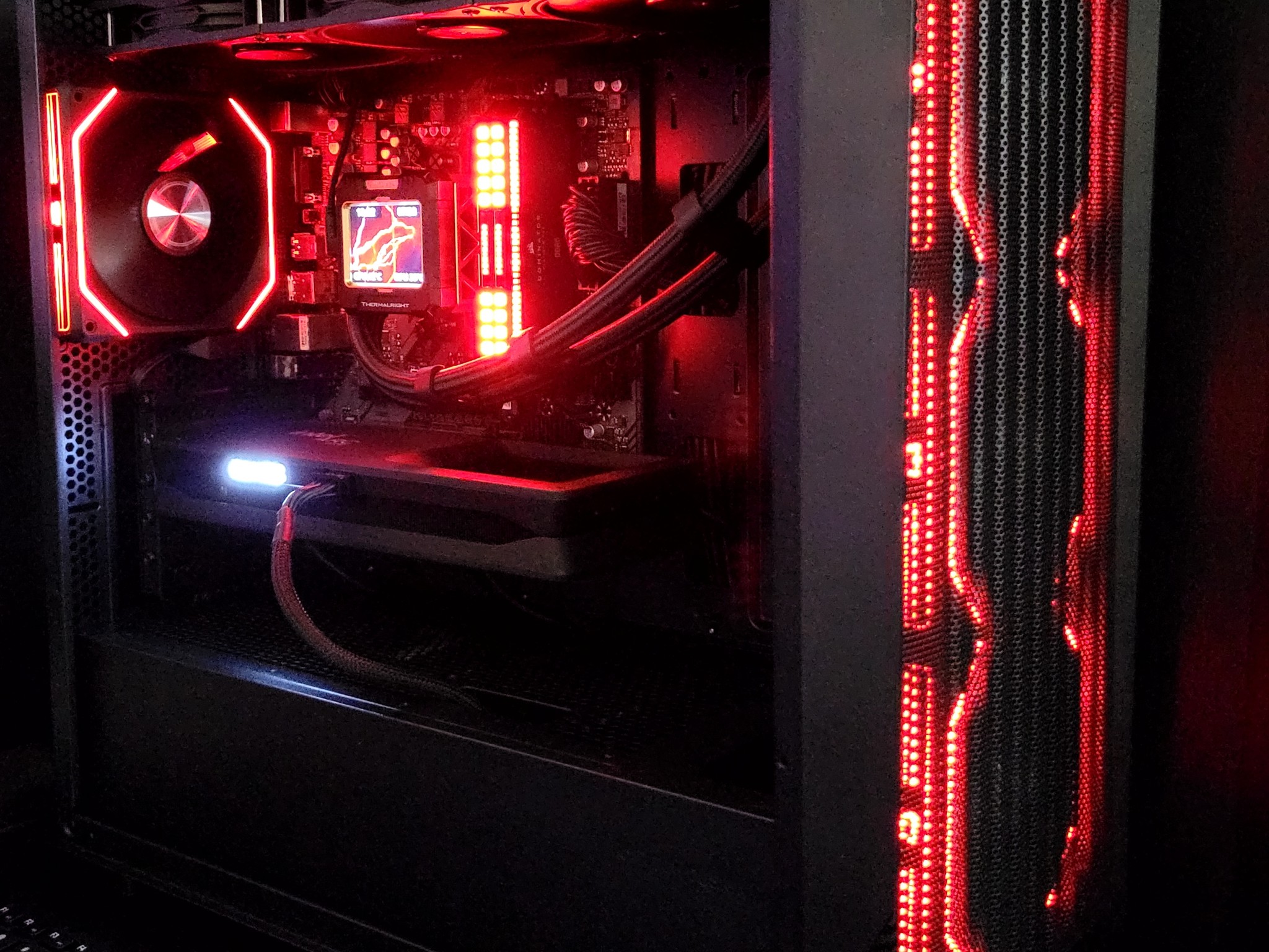 🖤🔥 Fiery Blackout MicroATX • Arc B550 LE• Benchmark-Tuned & Silent