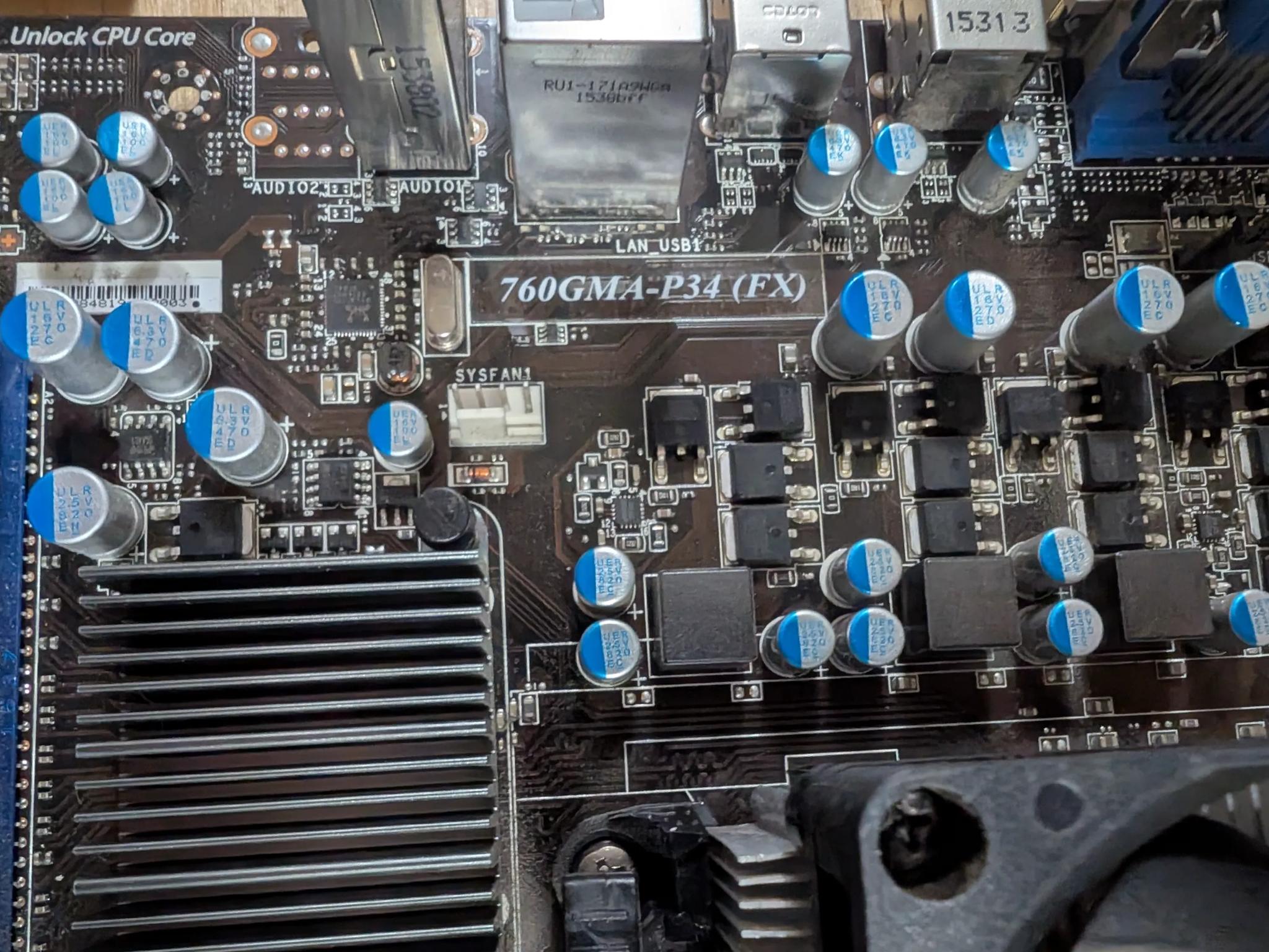 AMD FX 6300 + MSI 760 matx + 16gb DDR3 + GTX 770 2gb + 128gb SSD
