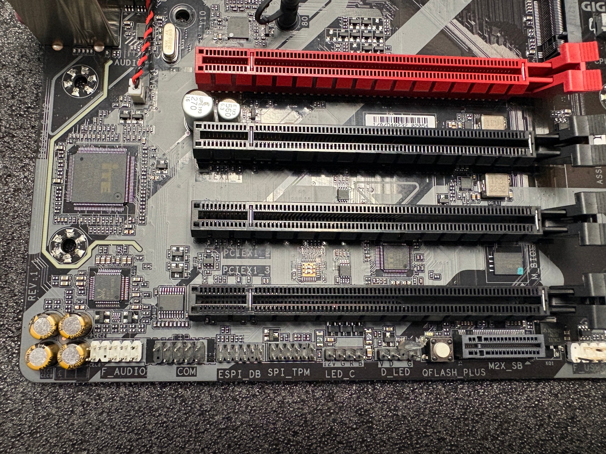 GIGABYTE B650M C V2 AM5 LGA 1718 AMD B650 M-ATX Motherboard-USED