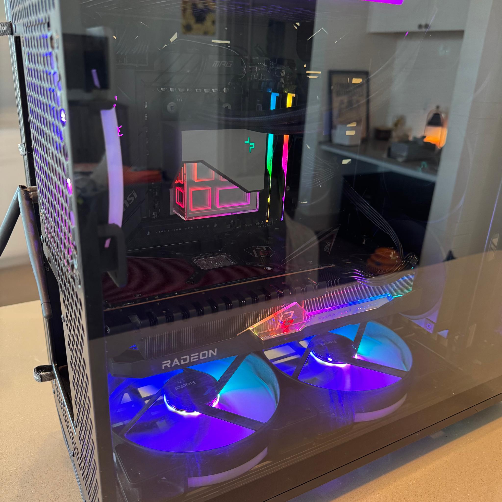 Radeon RX 7900 XT Custom Gaming PC - Ryzen 7 7800X3D, 32GB RAM, 1TB NVMe SSD