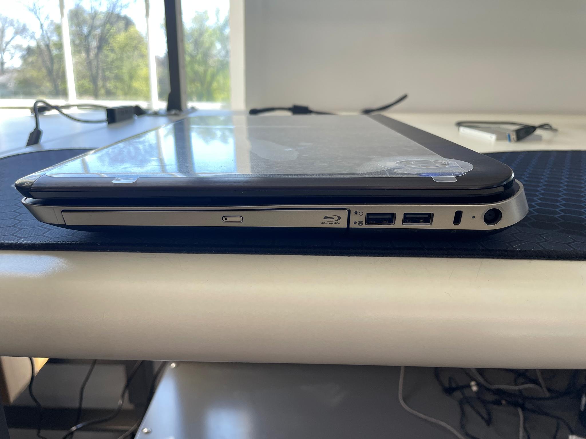 HP Pavilion dv6 (8GB RAM)