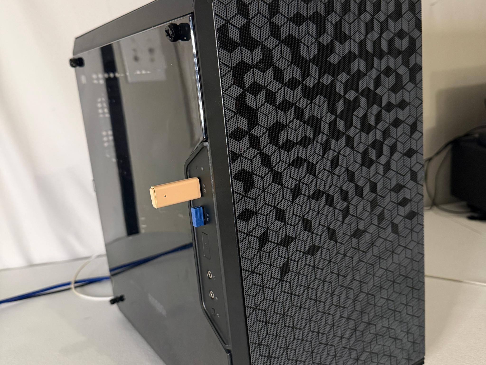 Gaming PC: Ryzen 5 3600XT, Intel ARC A750 8GB, 16GB RAM, 500GB SSD NVME