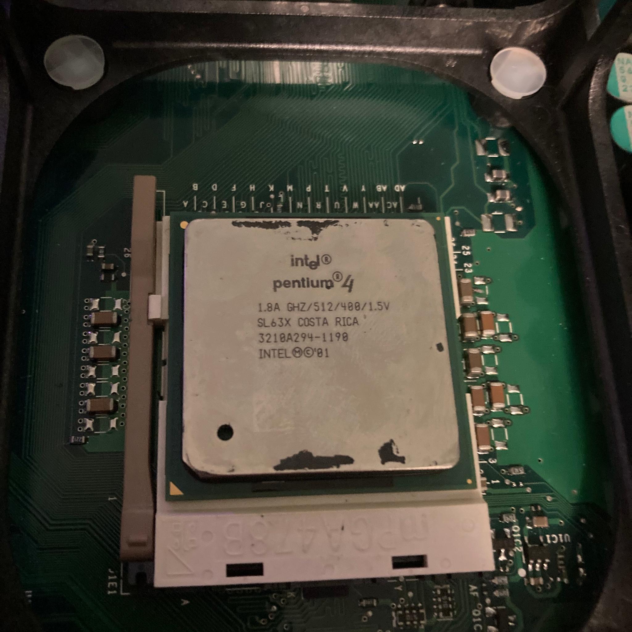 Retro Motherboard- Intel Socket 478 Motherboard + Intel Pentium 4 and Cooler