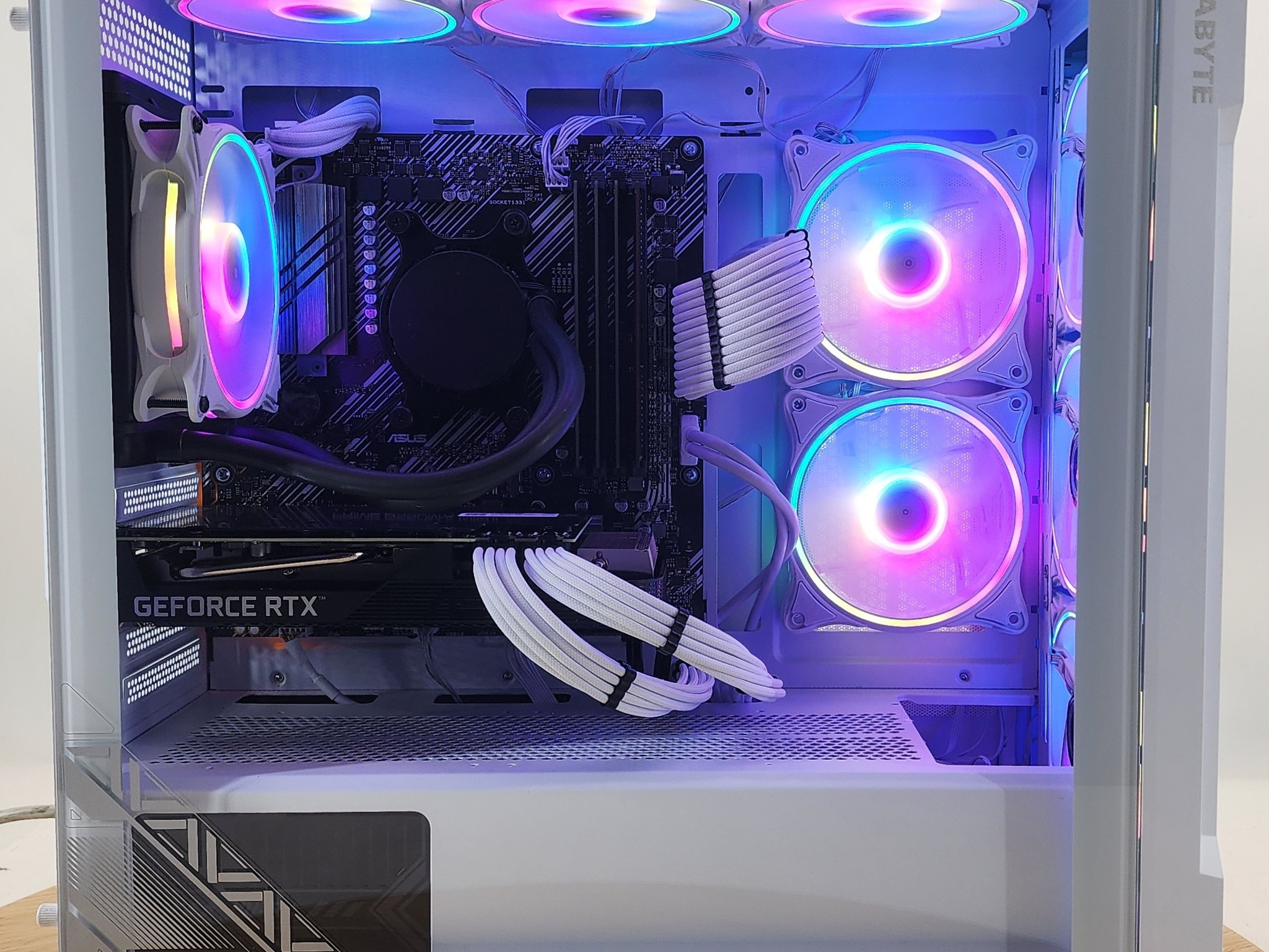 Gaming PC Ryzen 7 5700X 16GB RAM 240GB SSD + 500GB HDD RTX 3060 Ti 8GB Win11 PC
