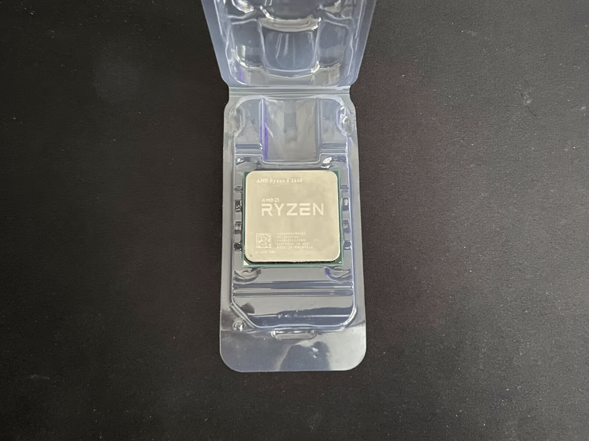 AMD Ryzen 5 2600 3.4 GHz 6-Core Processor + Thermal Paste