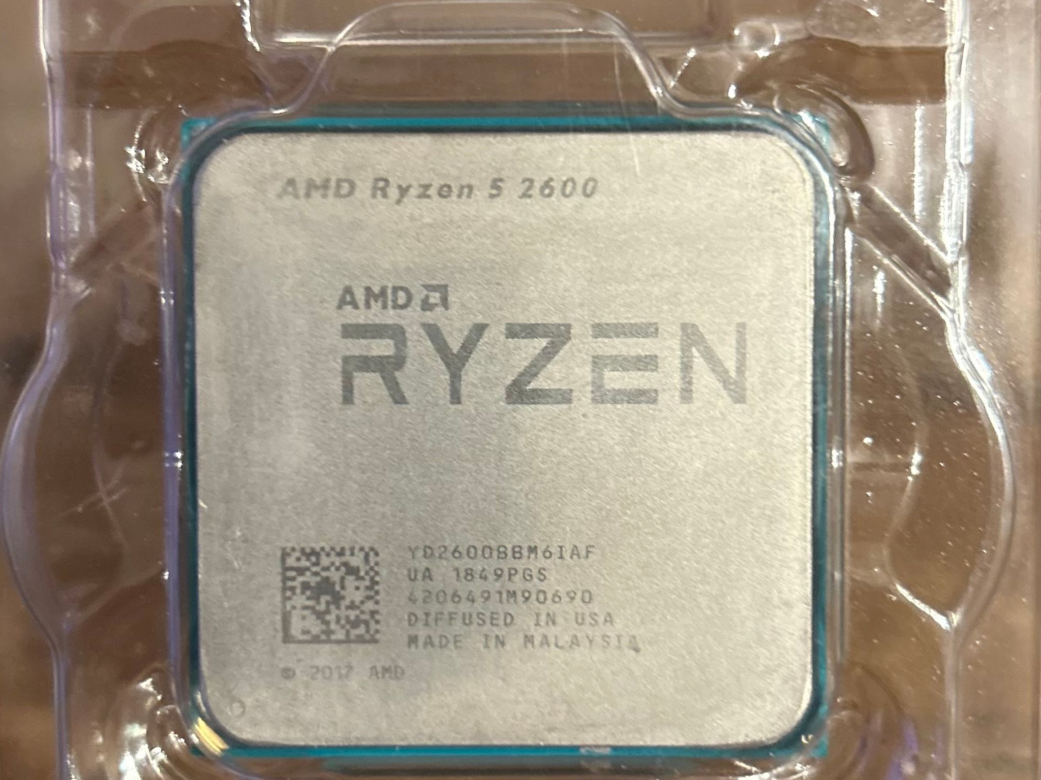 Ryzen 2600 CPU / Ryzen Wraith Stealth Cooler