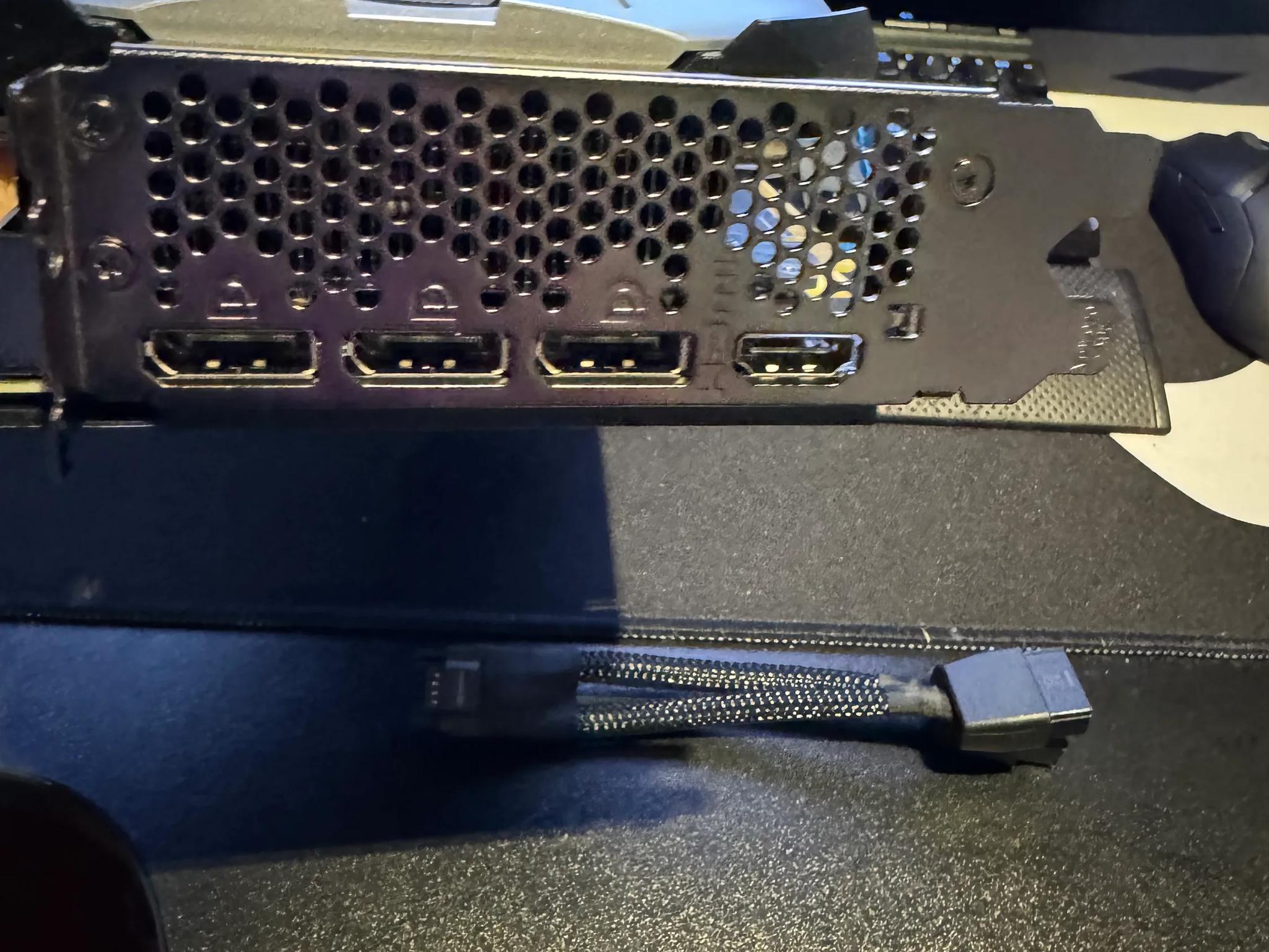MSI Gaming GeForce RTX 4070 Ti Ventus 2X 12G OC