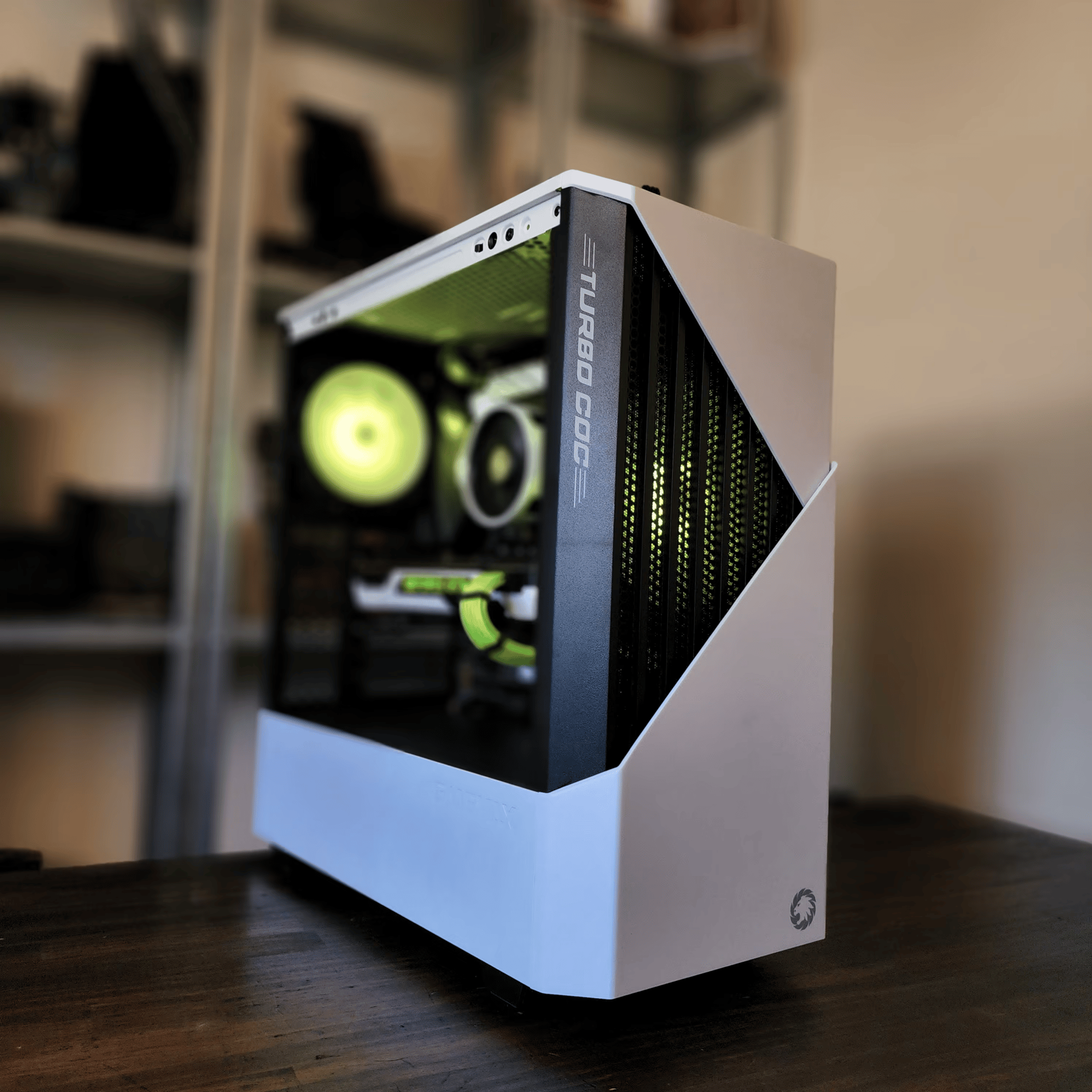AMD Ryzen 5 3600 // Nvidia GeForce GTX 980 // Corsair Vengeance RGB 16GB 3200MHz