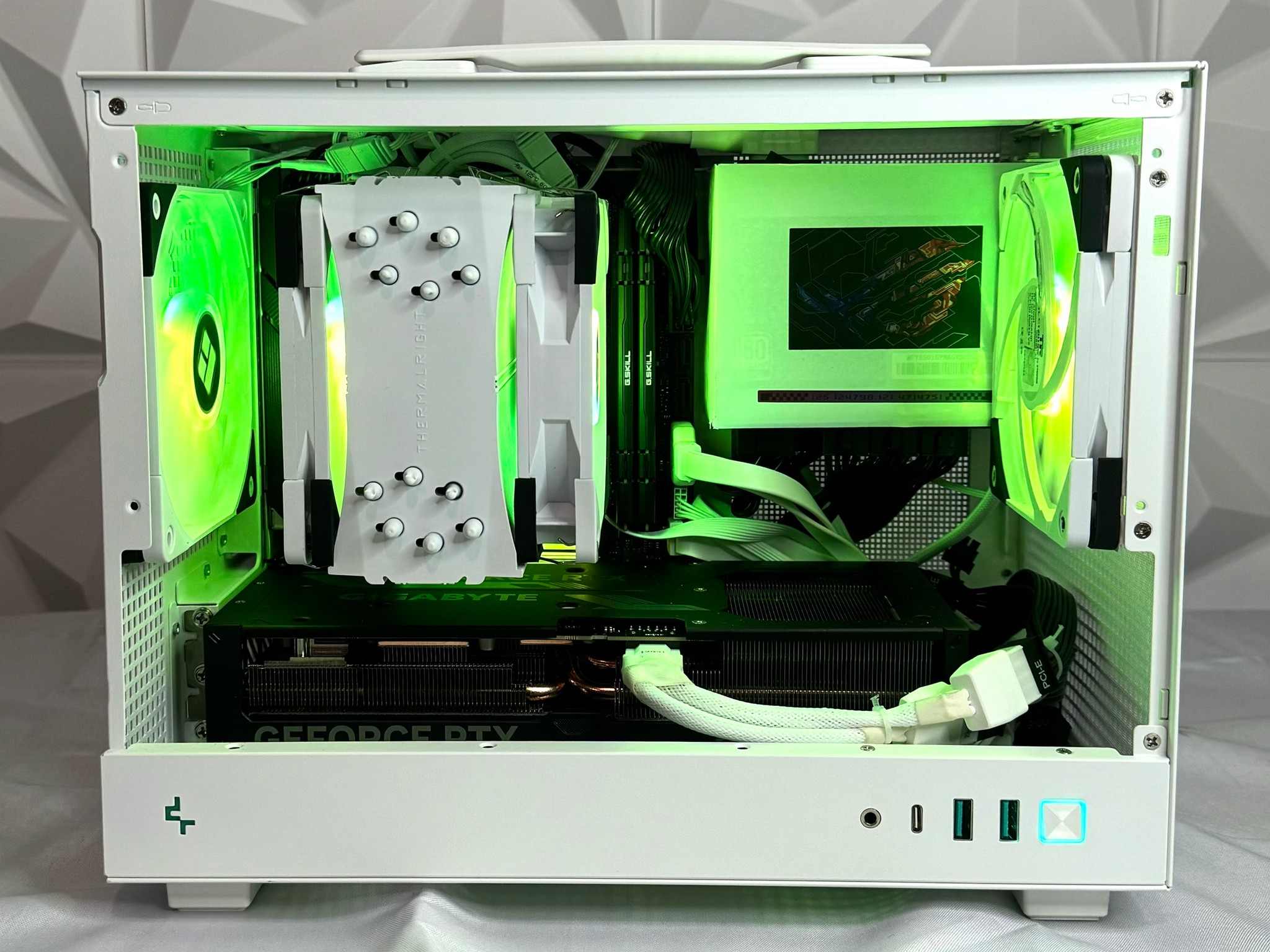 👶🏼🐰| Highend ITX Gaming Pc | 7700x, 4080, 64gb, 1tb, free keyboard