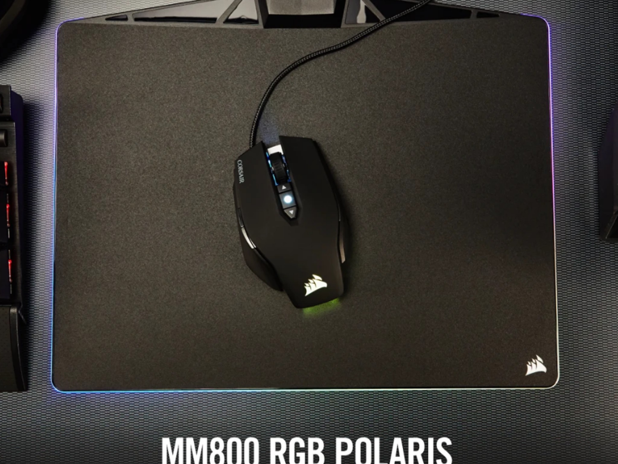 Razer Orbweaver Chroma Gaming Keypad + Corsair MM800 RGB POLARIS Gaming Mouse Pad