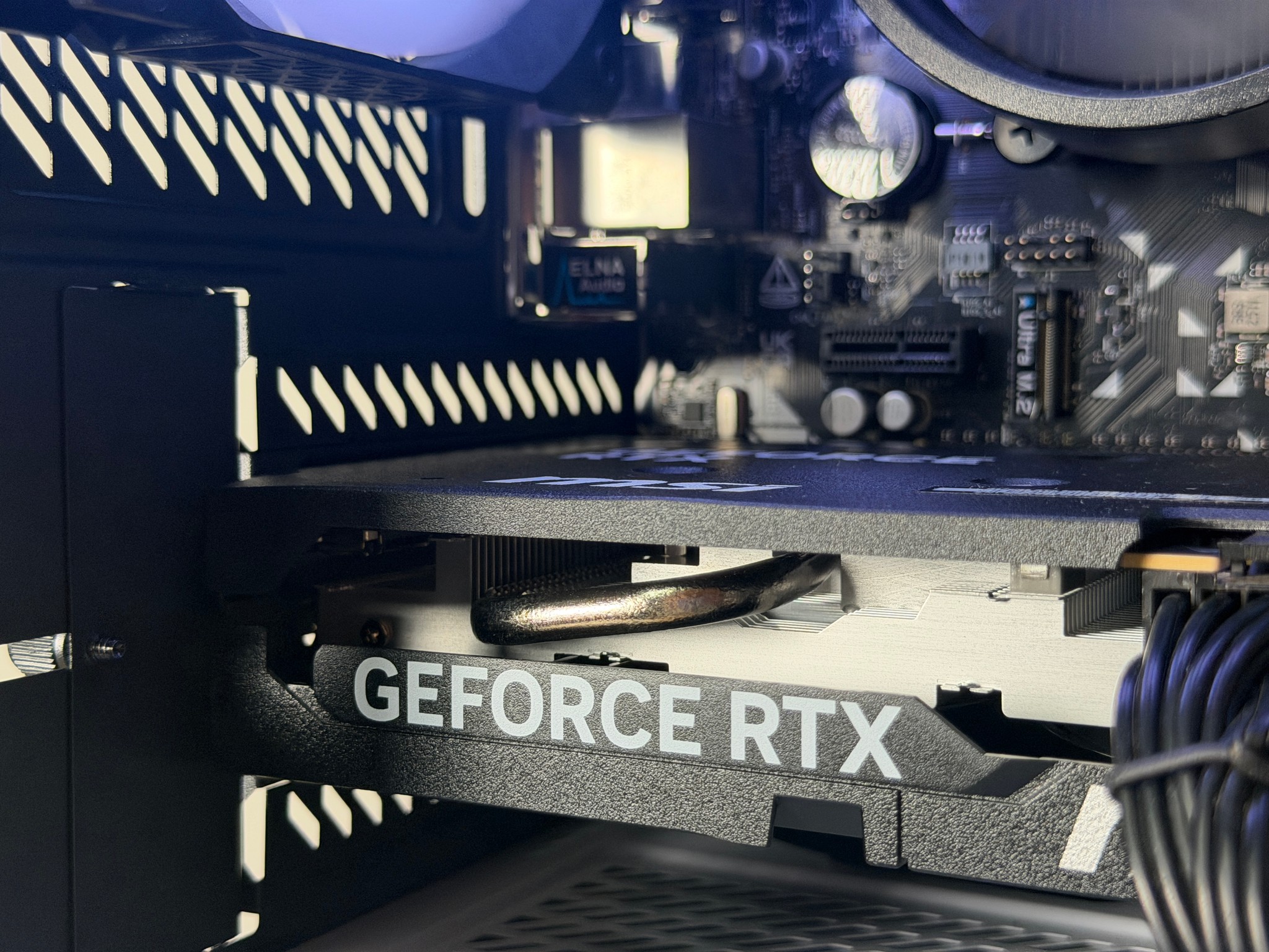 ♠️ Black Gaming PC ♠️ RTX 5050 ( = 4060) | Ryzen 5 4500 | 16gb RGB RAM | 1TB SSD - WiFi, ...