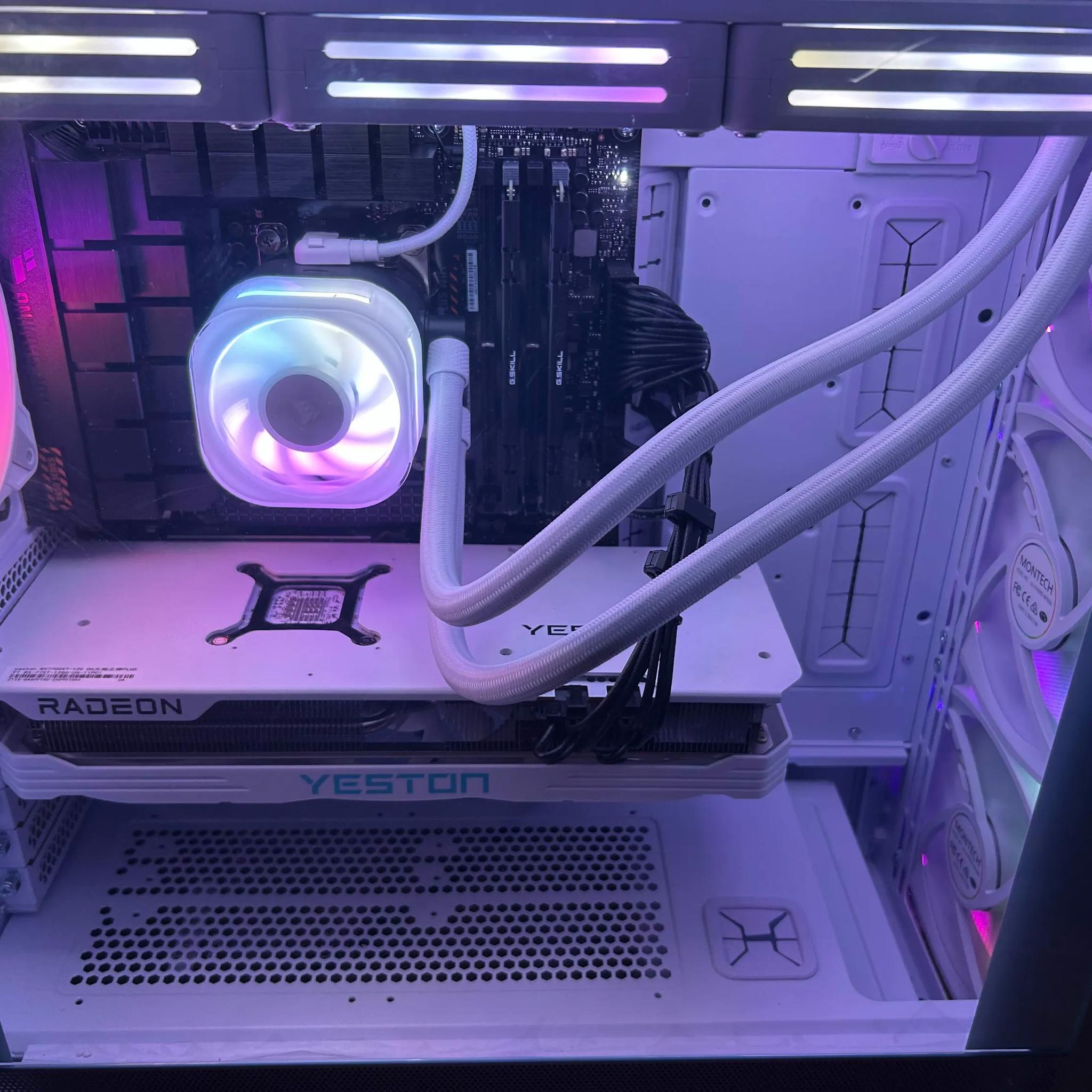 For Sale! AMD 7700xt lightly used
