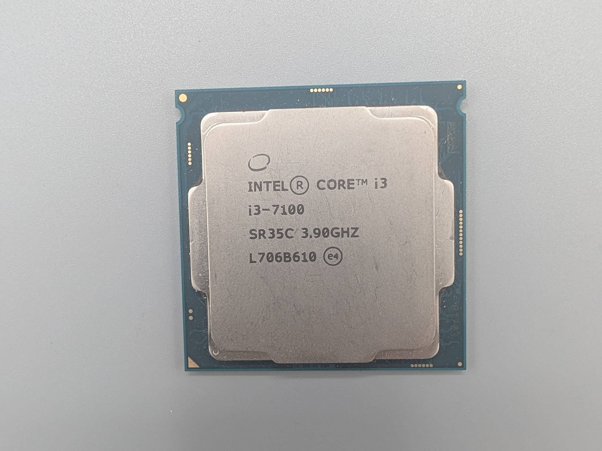 Intel Core I3 7100
